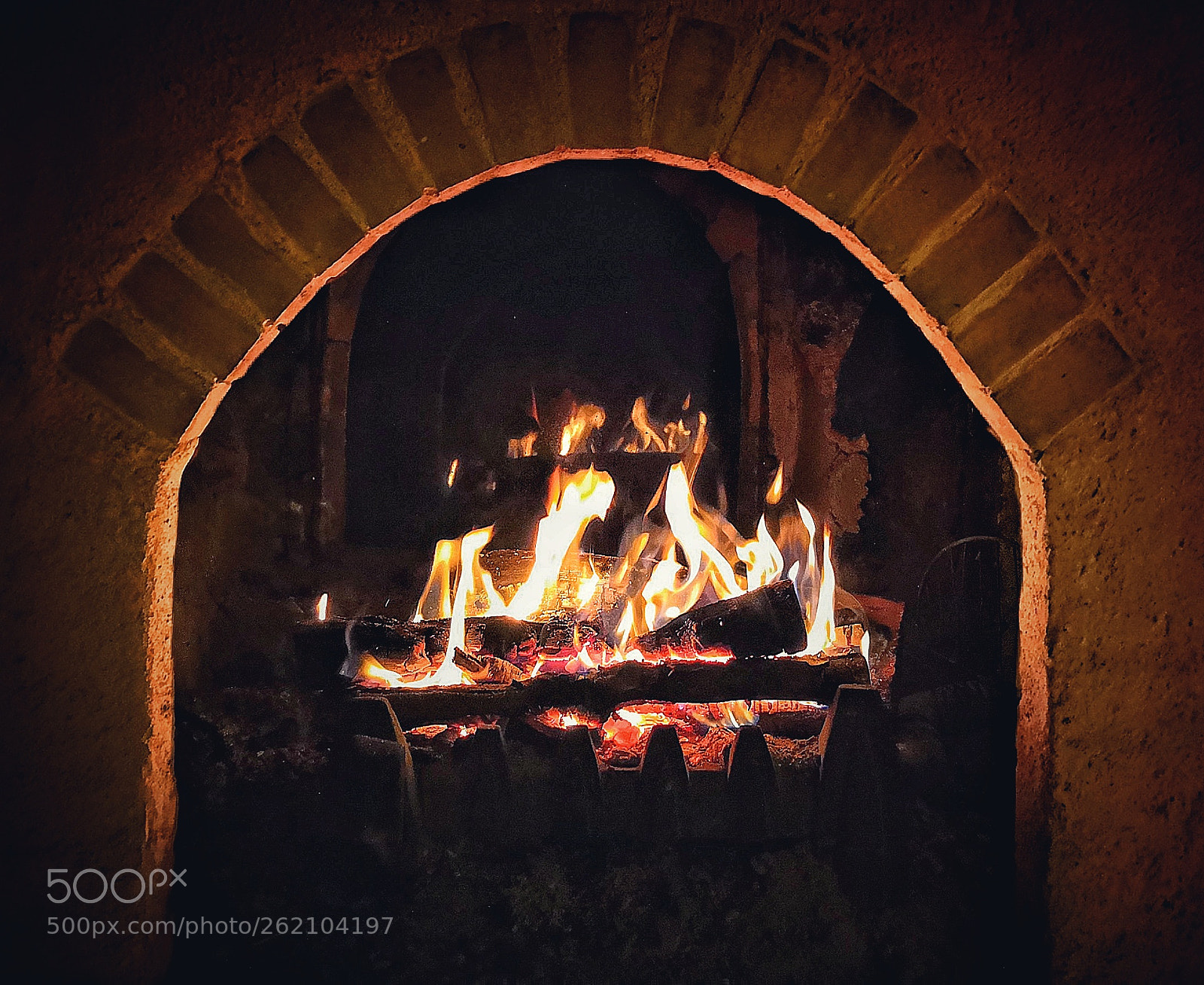 HUAWEI Honor View 10 sample photo. Fire photography