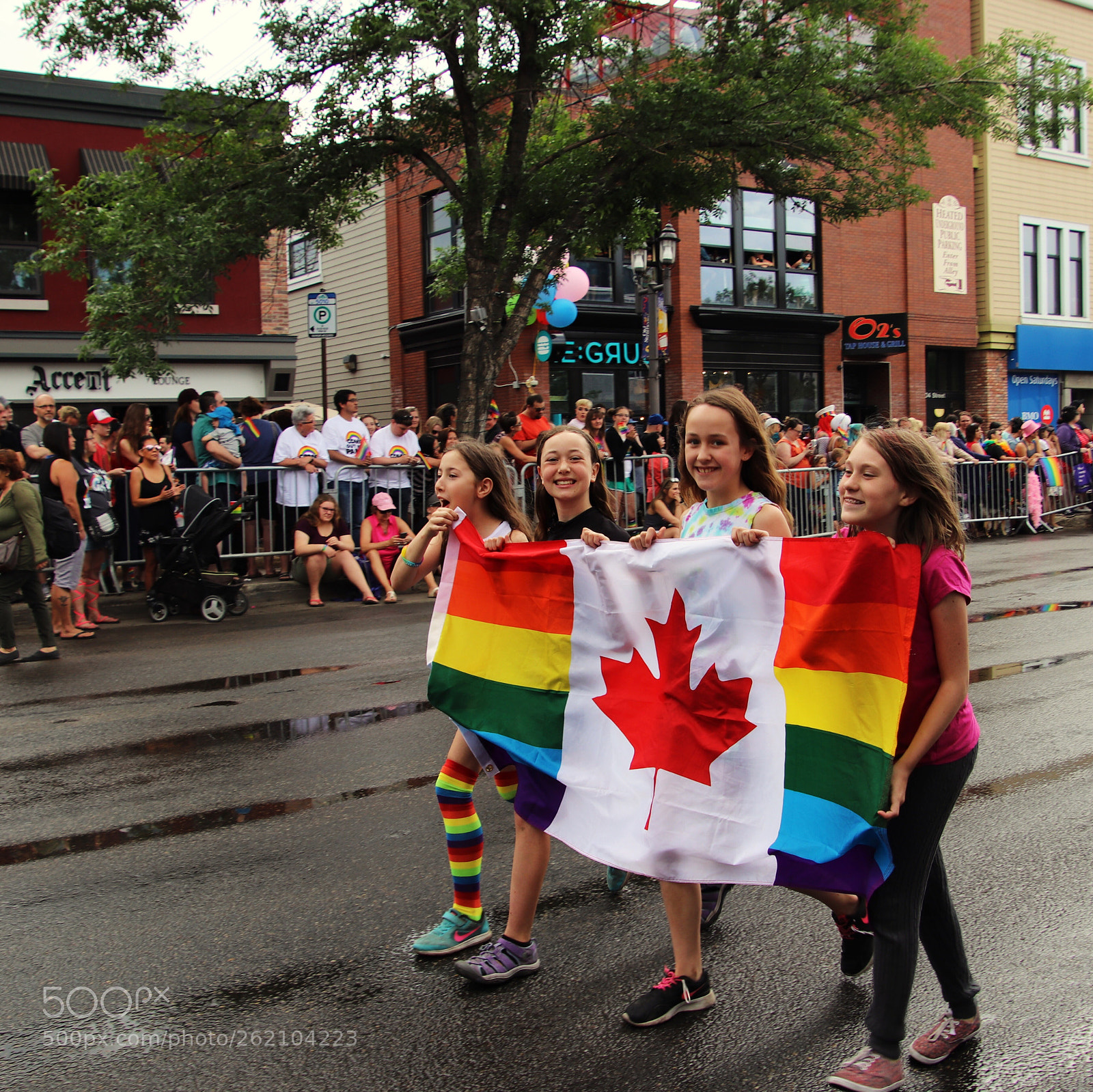 Canon EOS 800D (EOS Rebel T7i / EOS Kiss X9i) sample photo. Canadian children embraces pride.  photography