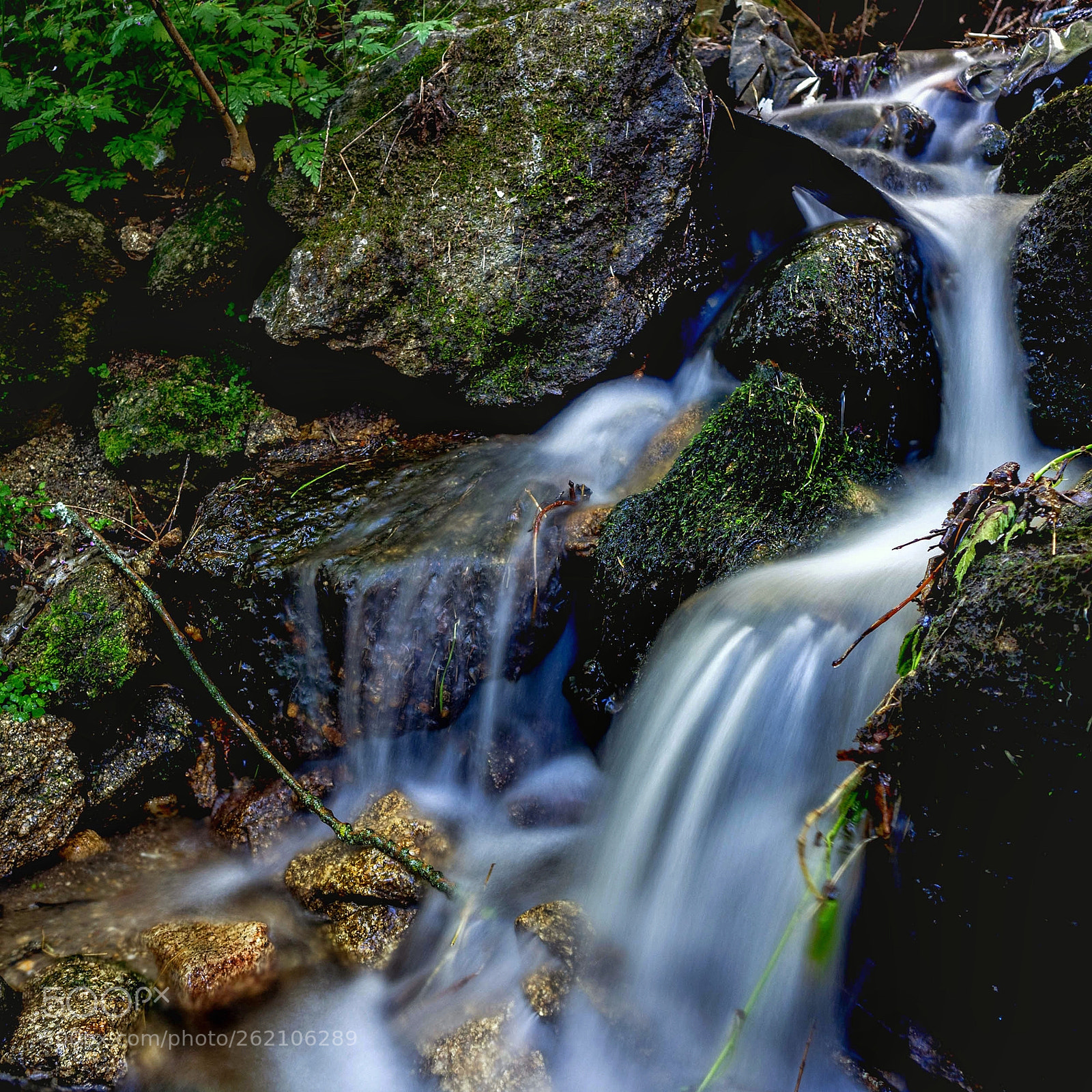 Canon EOS M10 sample photo. Be water. photography