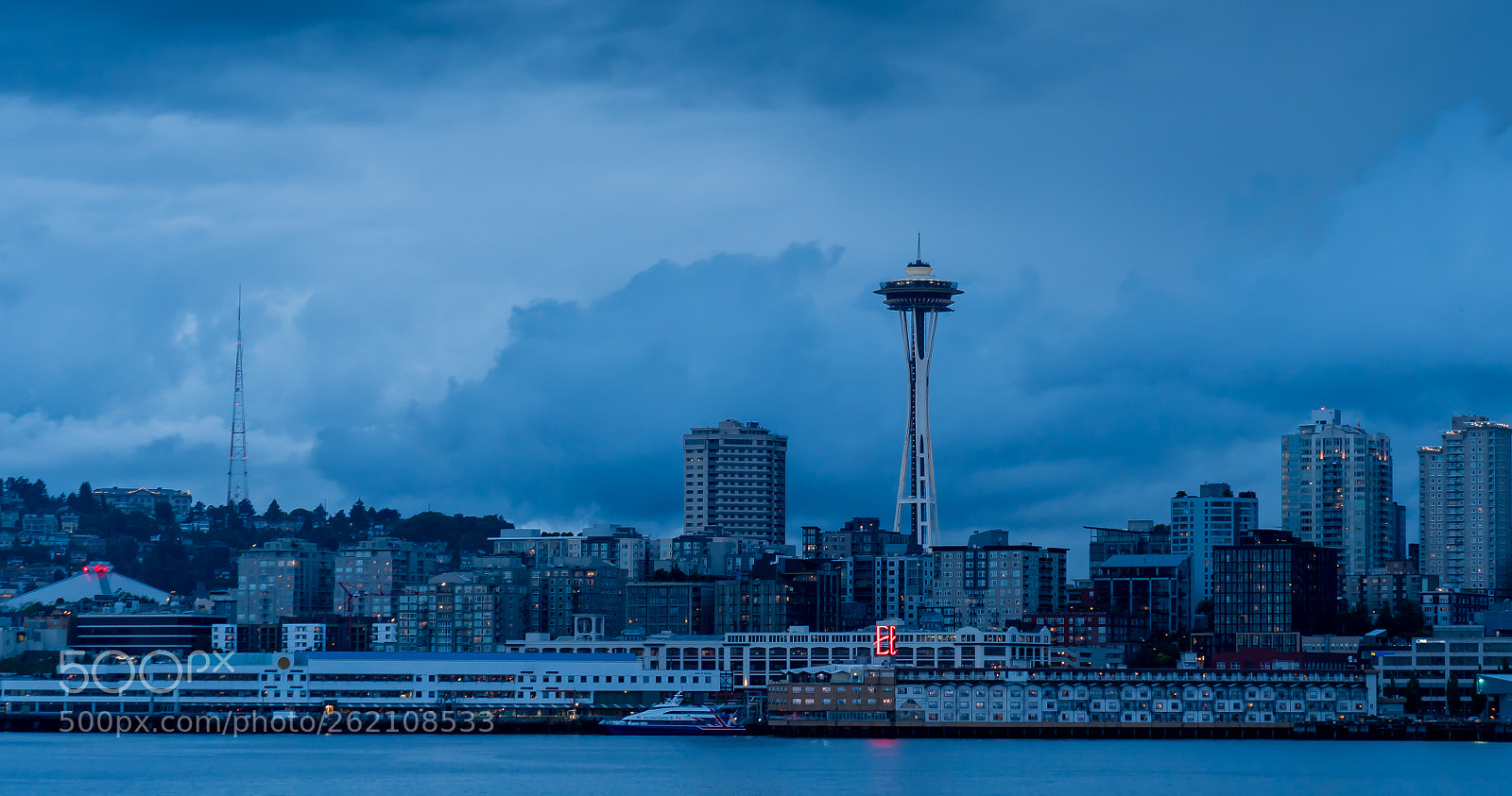 Sony a7R III sample photo. Stormy in seattle photography
