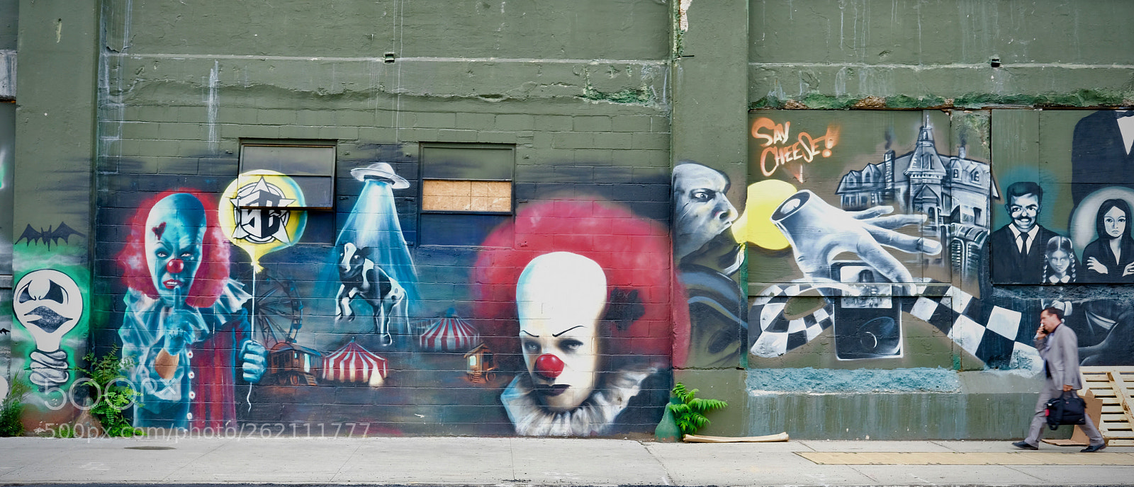 Fujifilm X-T2 sample photo. Beautiful graffiti near long photography