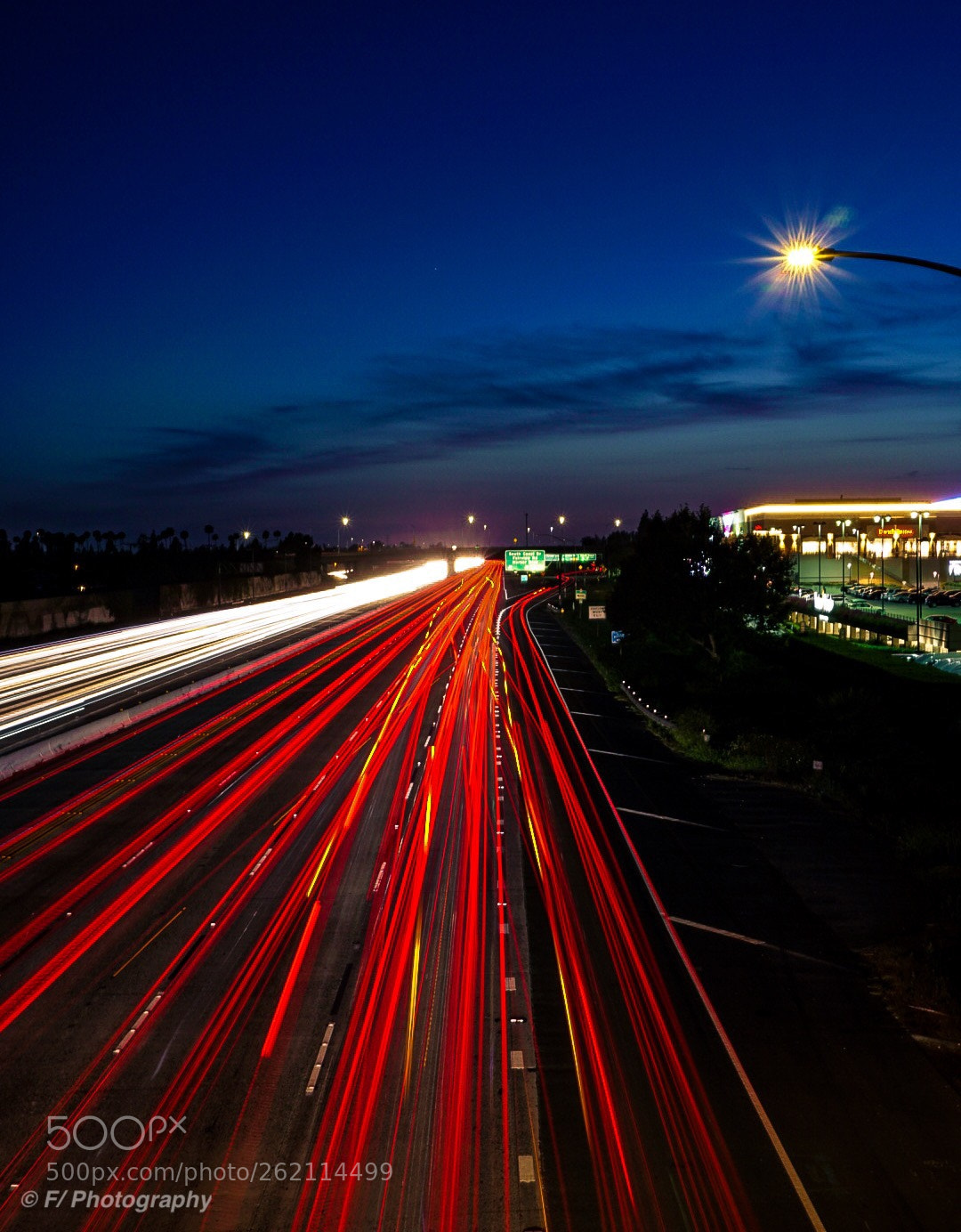 Sony a6300 sample photo. Blue hour rush hour photography