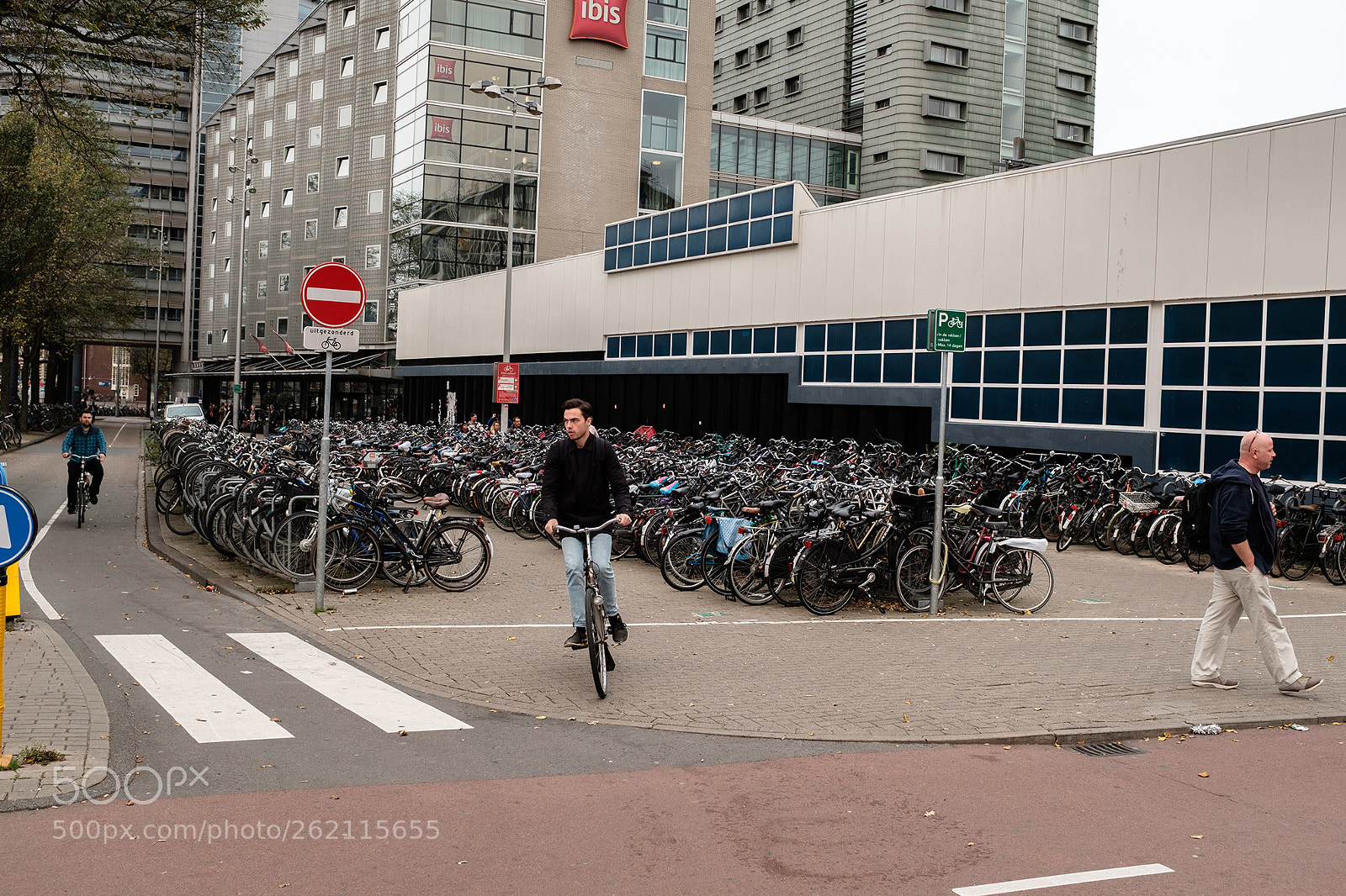 Fujifilm X100F sample photo. Untitled photography