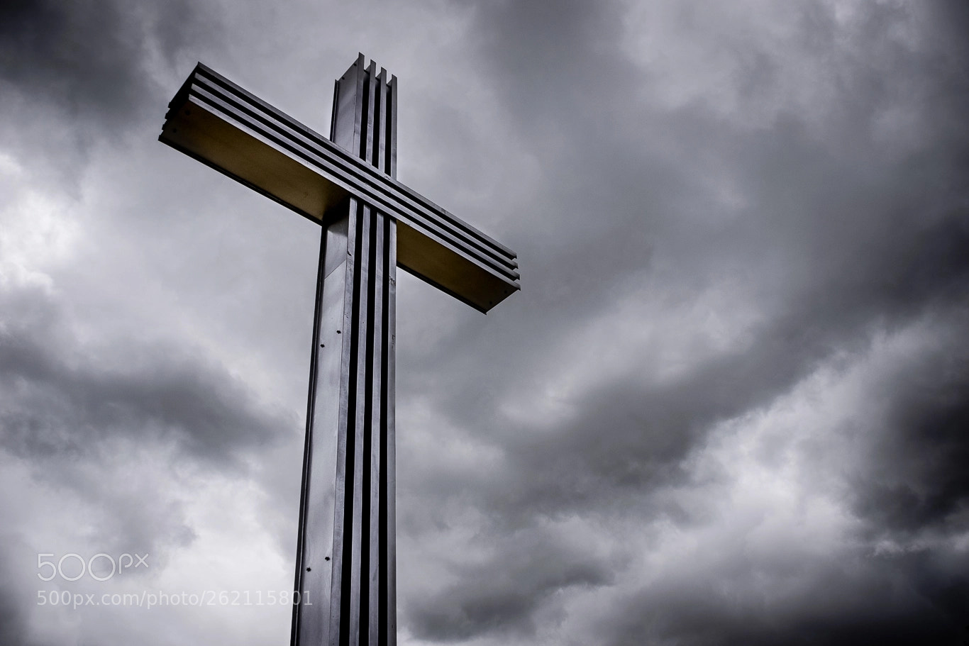 Nikon D5300 sample photo. Nubes y cruz photography