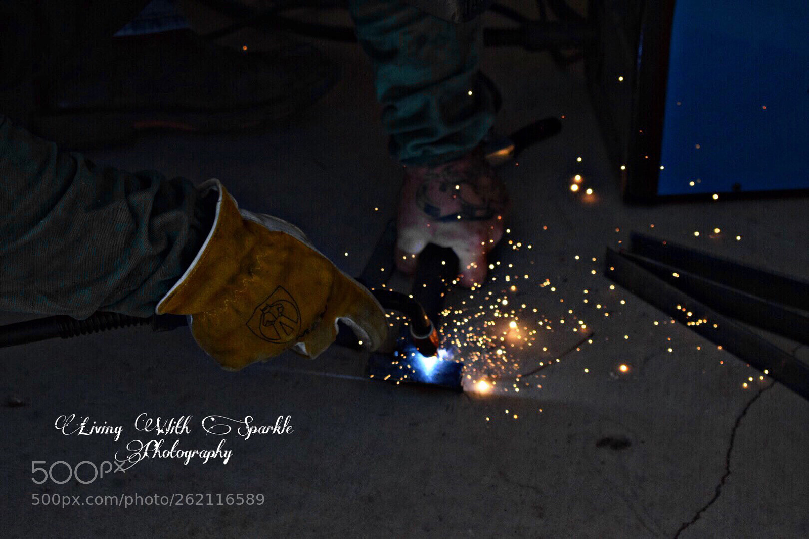 Nikon D5300 sample photo. Blue collar welder photography