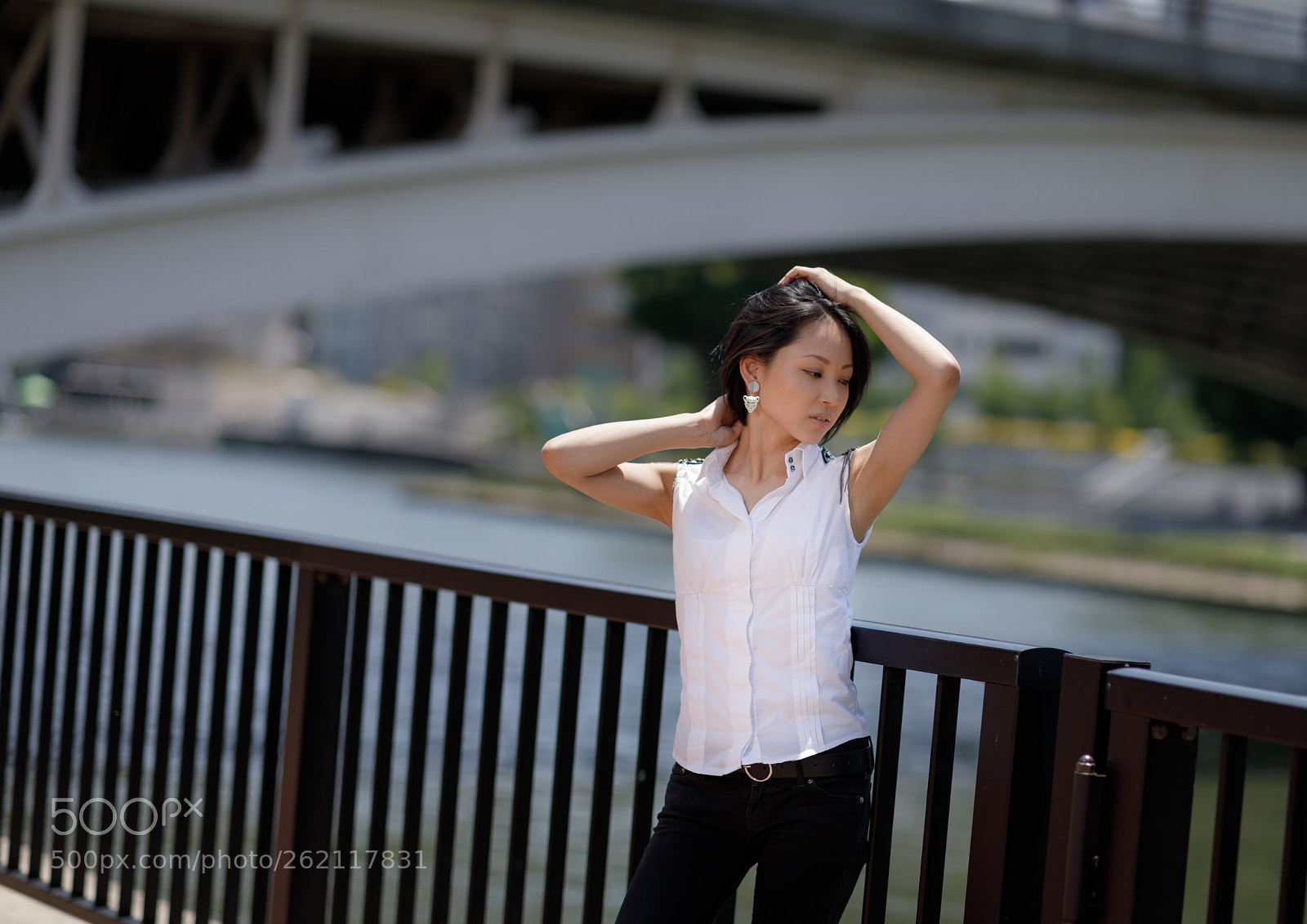 Canon EOS 5D Mark IV sample photo. Early summer osaka photography