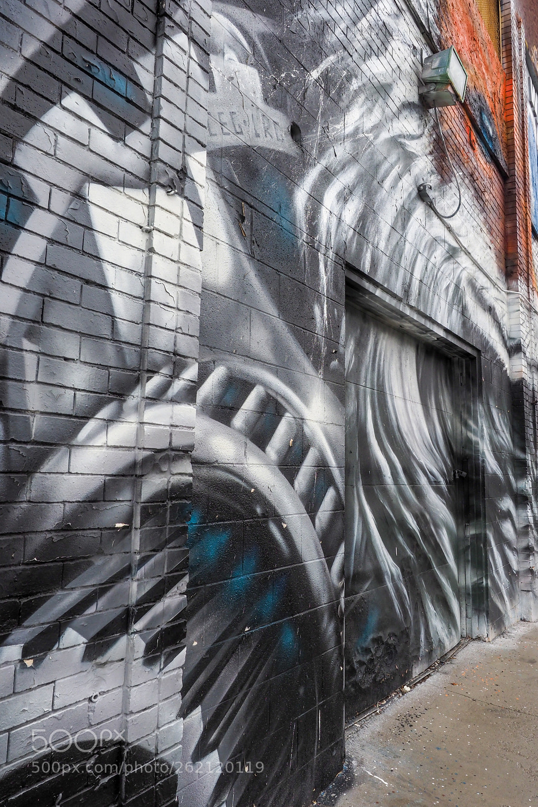 Olympus OM-D E-M1 Mark II sample photo. Street decay in detroit photography