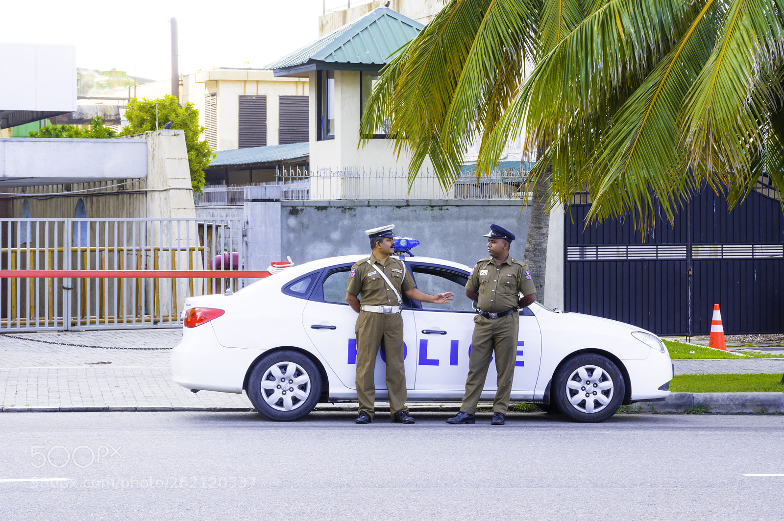 Pentax K-3 II sample photo. Sri lanka police photography
