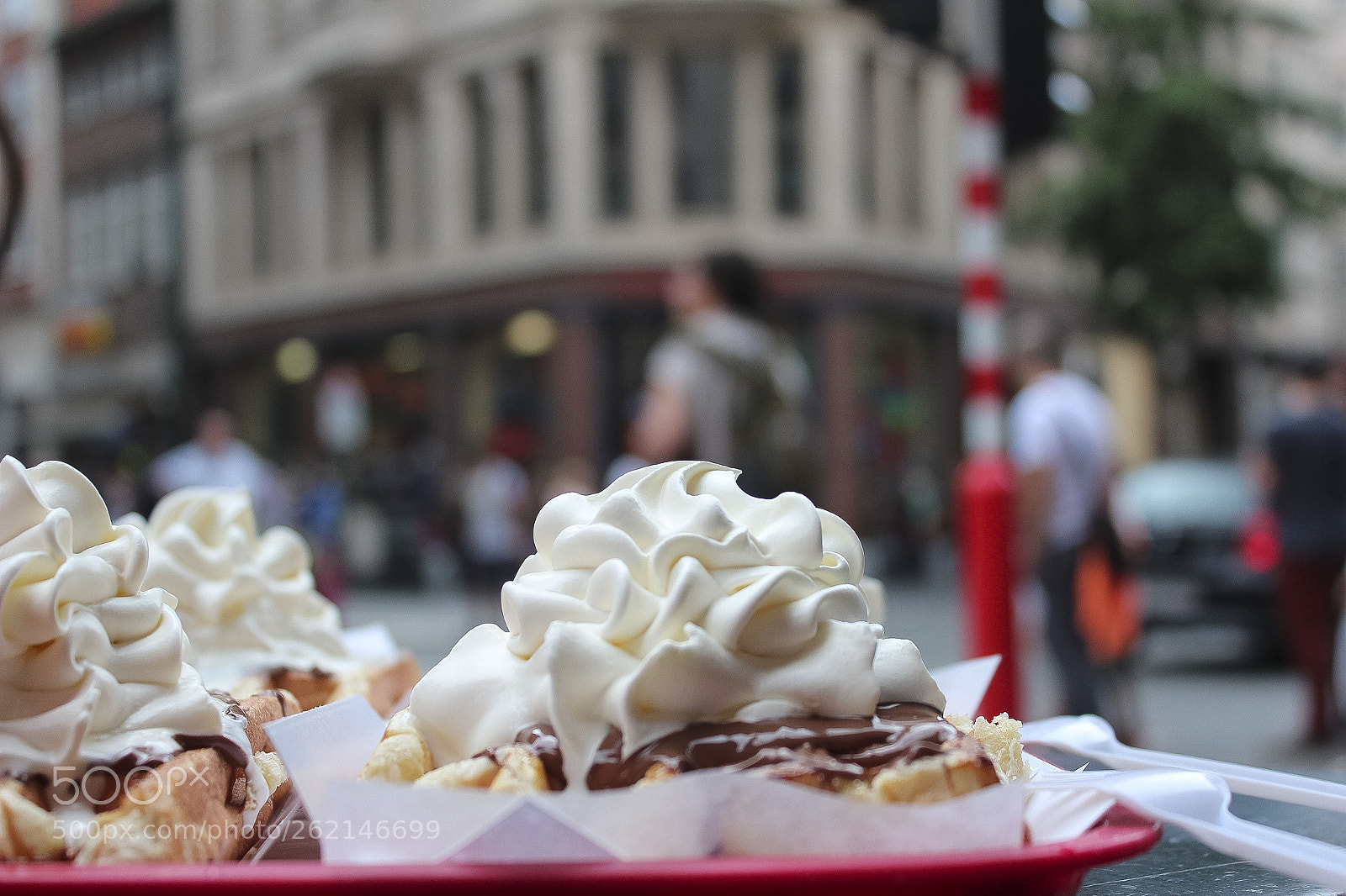 Canon EOS 600D (Rebel EOS T3i / EOS Kiss X5) sample photo. Waffles in brussels photography