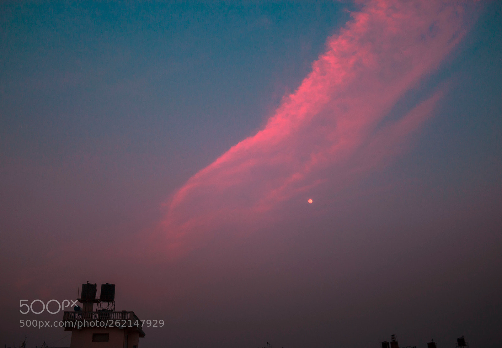 Canon EOS 1200D (EOS Rebel T5 / EOS Kiss X70 / EOS Hi) sample photo. Pink cloud  photography