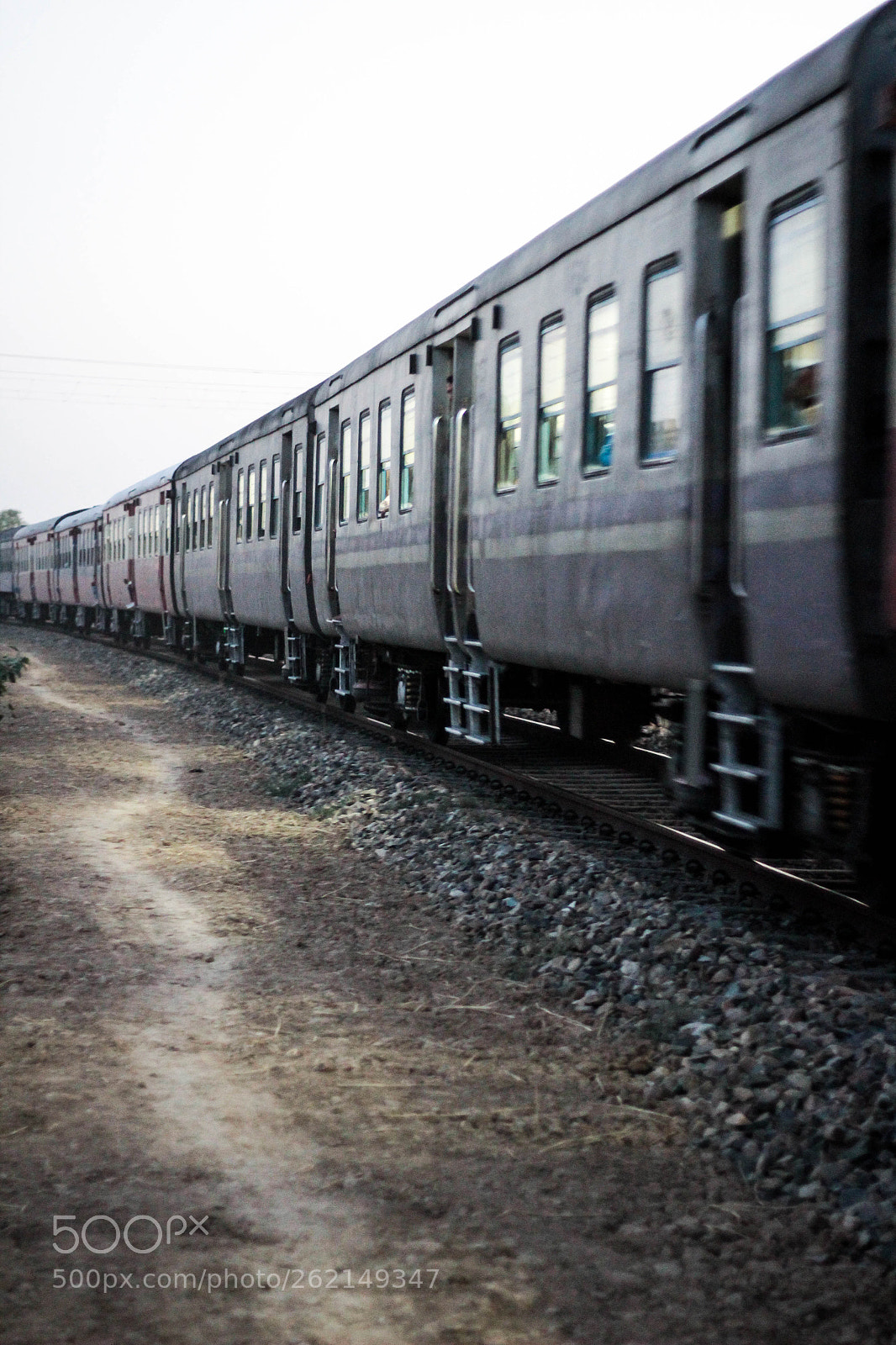 Canon EOS 1200D (EOS Rebel T5 / EOS Kiss X70 / EOS Hi) sample photo. A local train photography