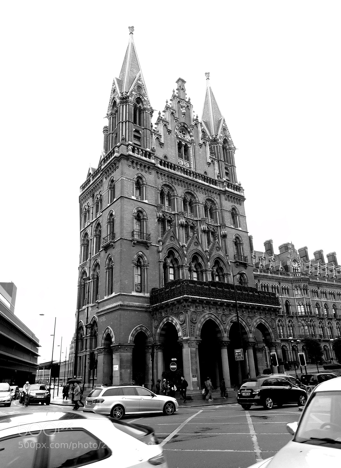 Nikon Coolpix S7000 sample photo. Hustle - london commute photography