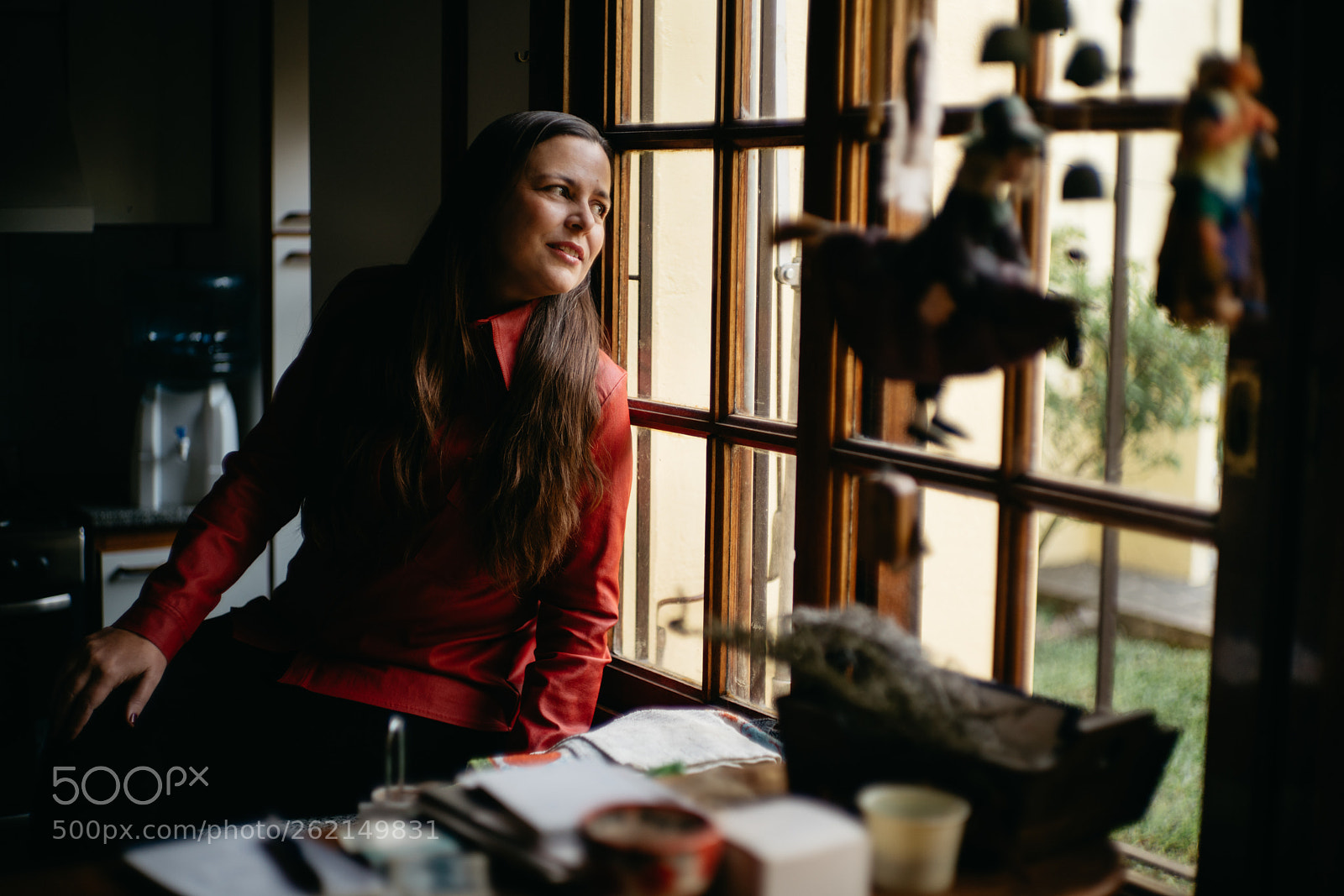 Sony a7R II sample photo. Manuela en su cocina. photography