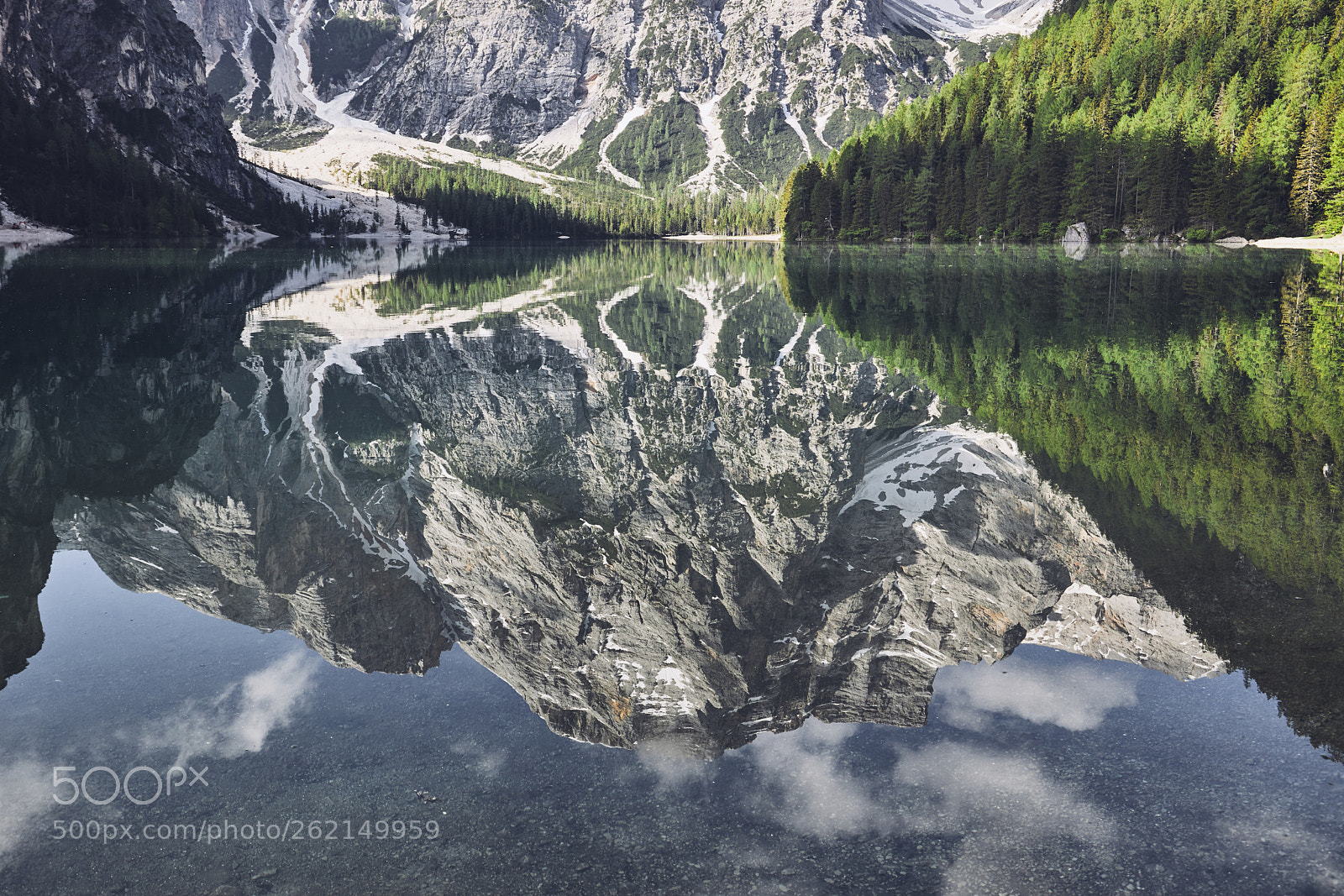 Canon EOS 5D Mark IV sample photo. Reflection of the mountain photography