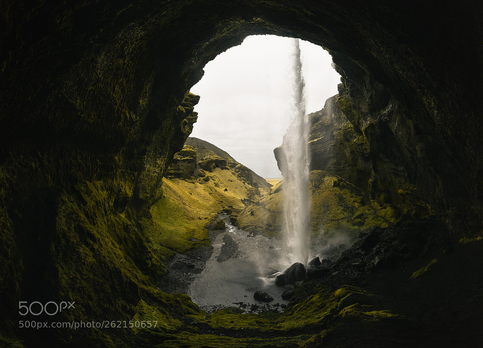 Sony a7 II sample photo. Cave photography