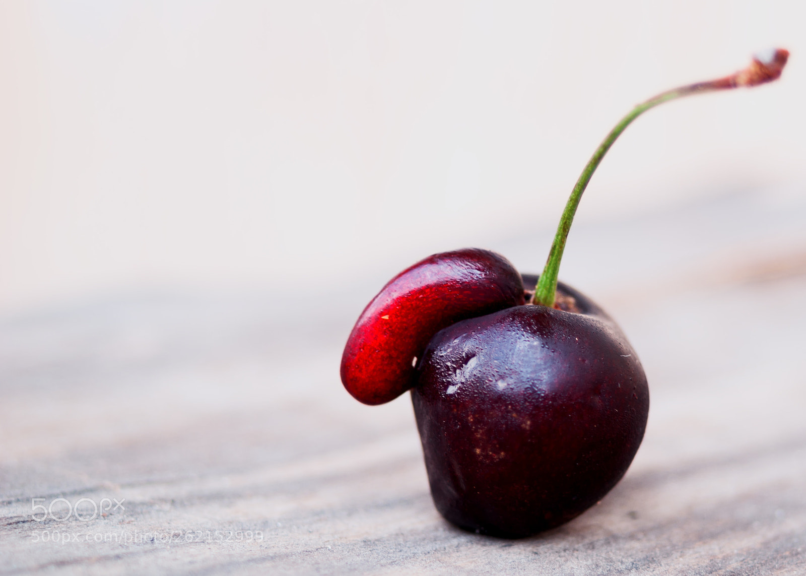 Sony Alpha DSLR-A230 sample photo. Unusual red cherry photography