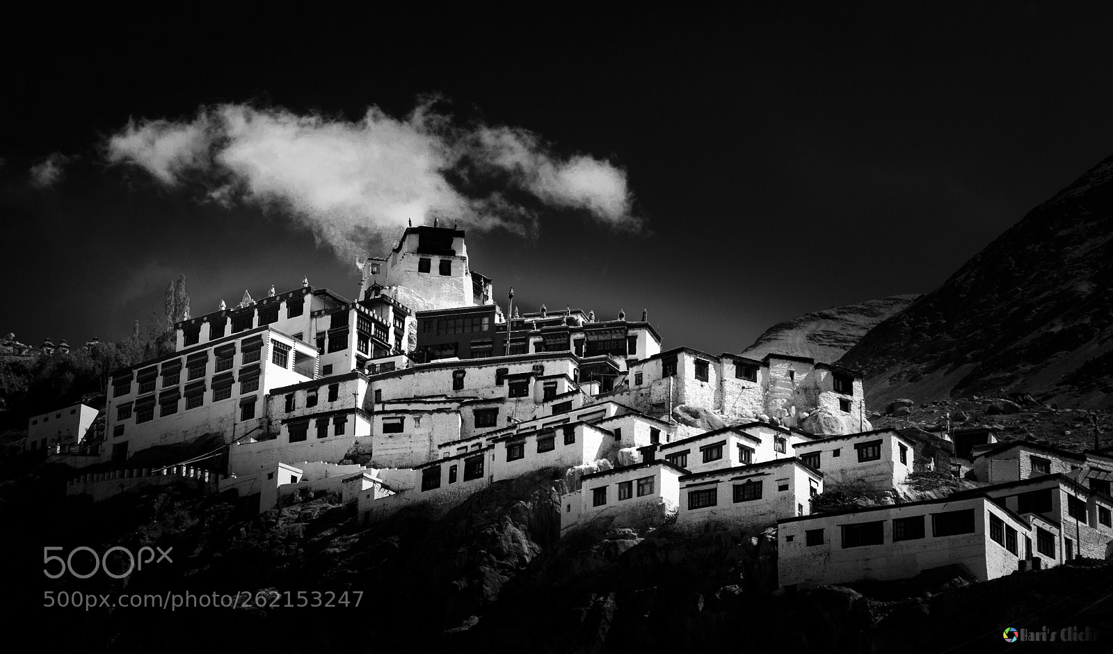 Canon EOS 700D (EOS Rebel T5i / EOS Kiss X7i) sample photo. Monastery photography