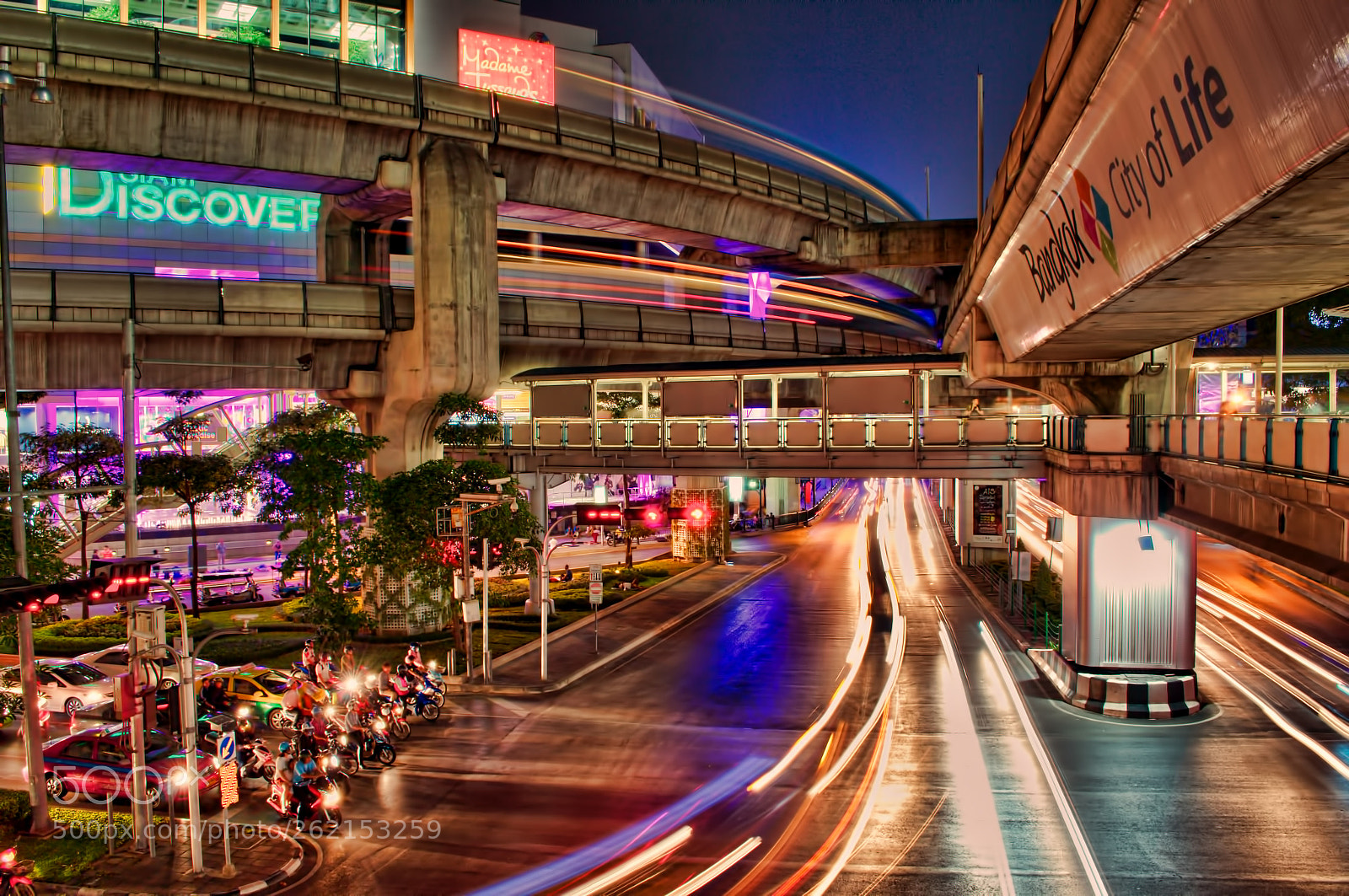 Nikon D3100 sample photo. Bangkok ,city of life photography