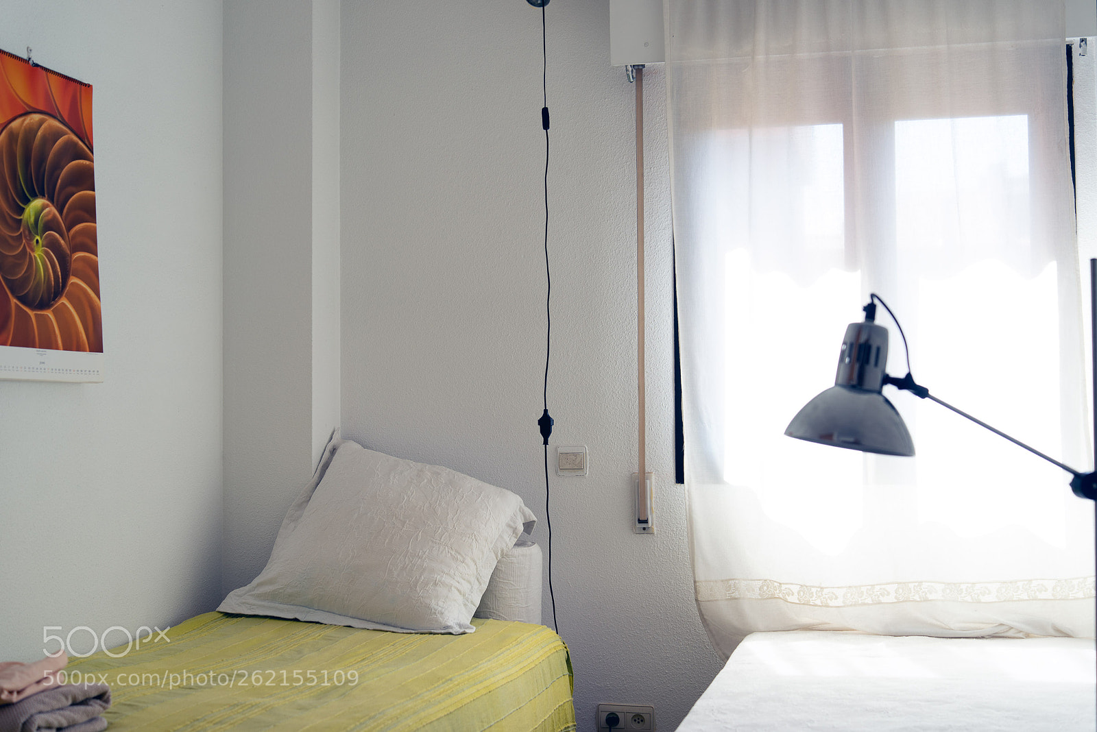 Sony a7R sample photo. Friends room photography