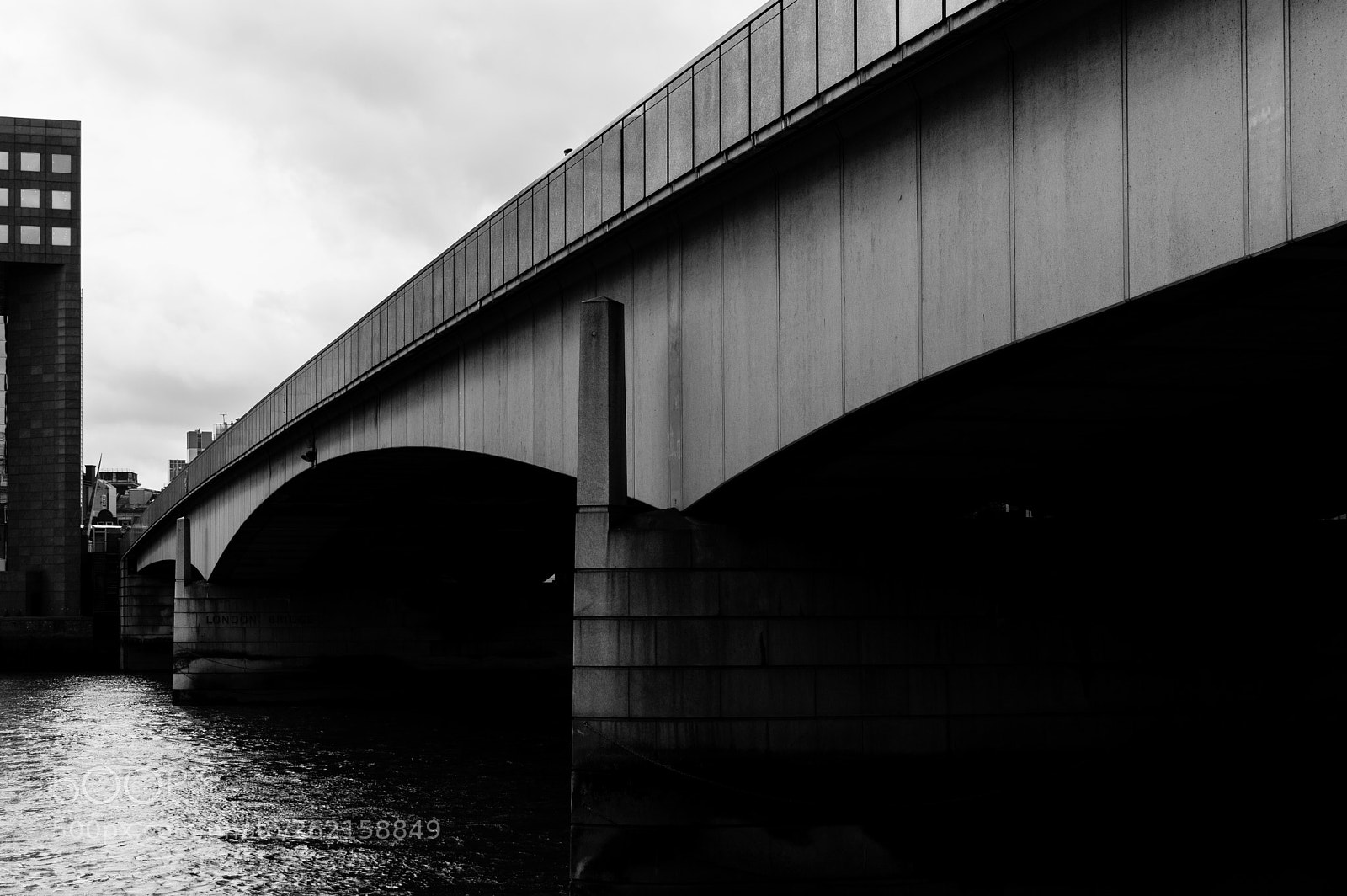 Nikon D3200 sample photo. Walk blackfriars london bridge photography