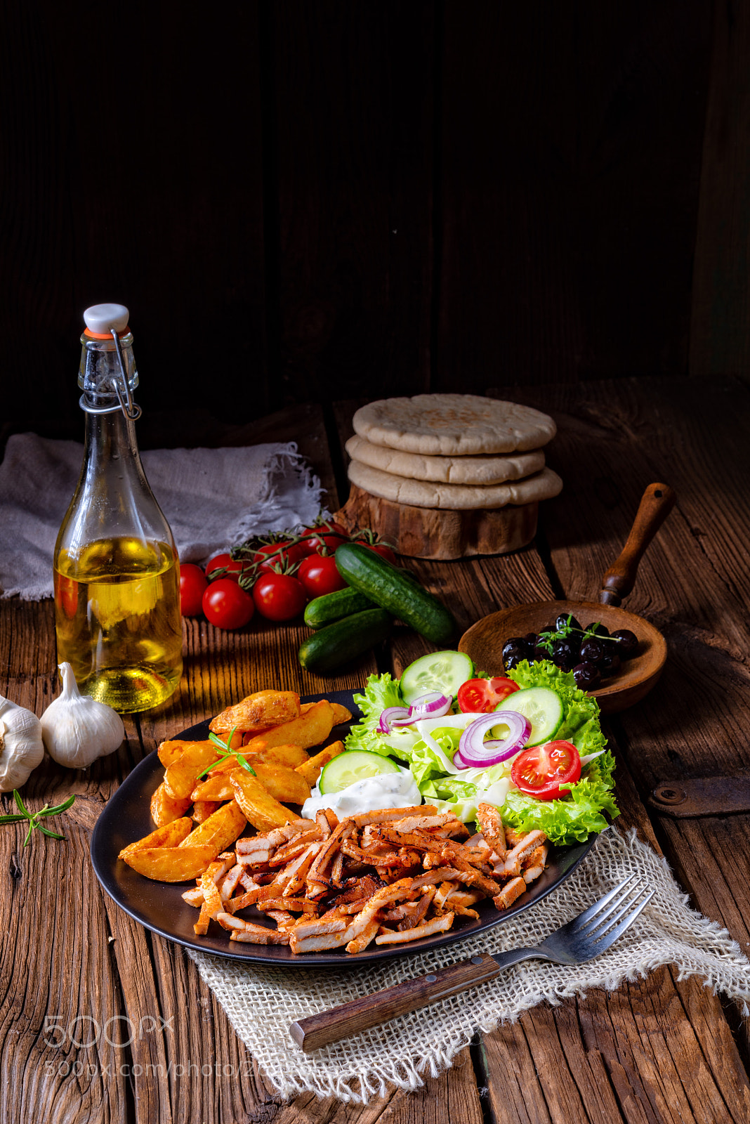 Nikon D810 sample photo. Rustic gyros plate it photography