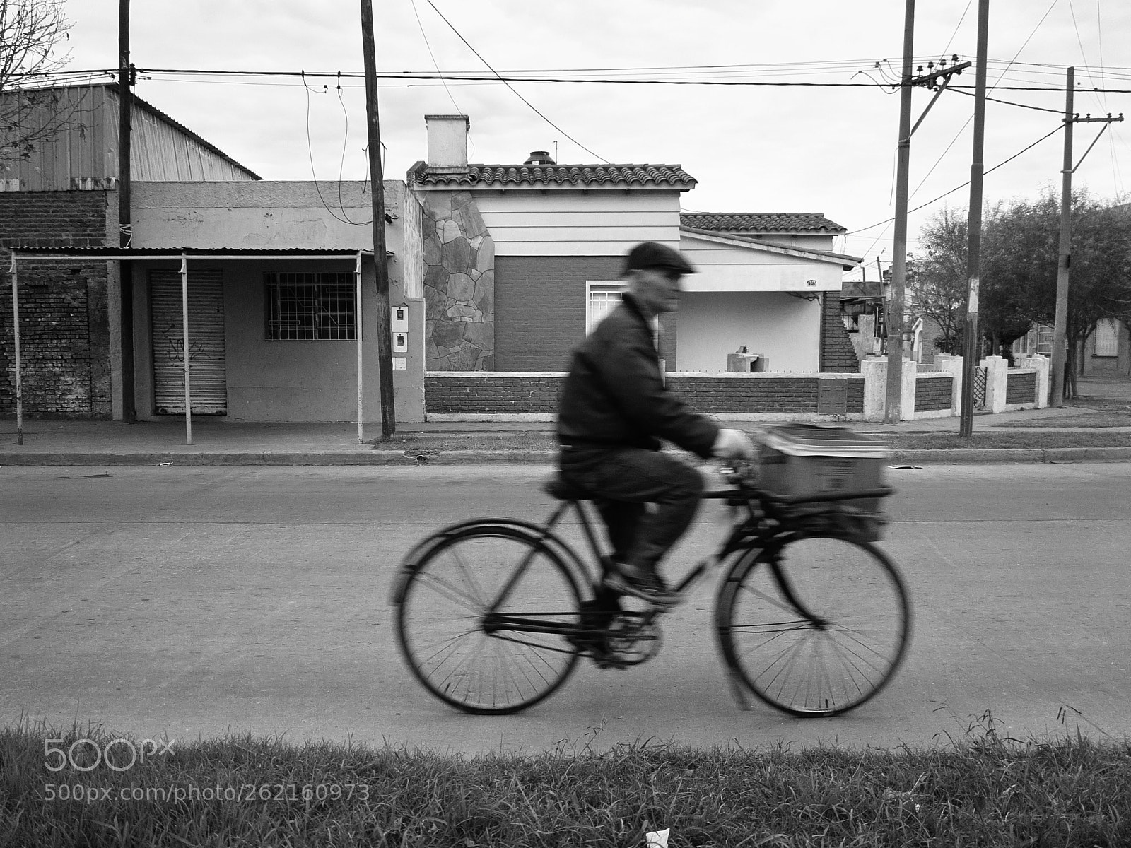 Canon PowerShot G1 X sample photo. Pedalear la bicicleta... photography