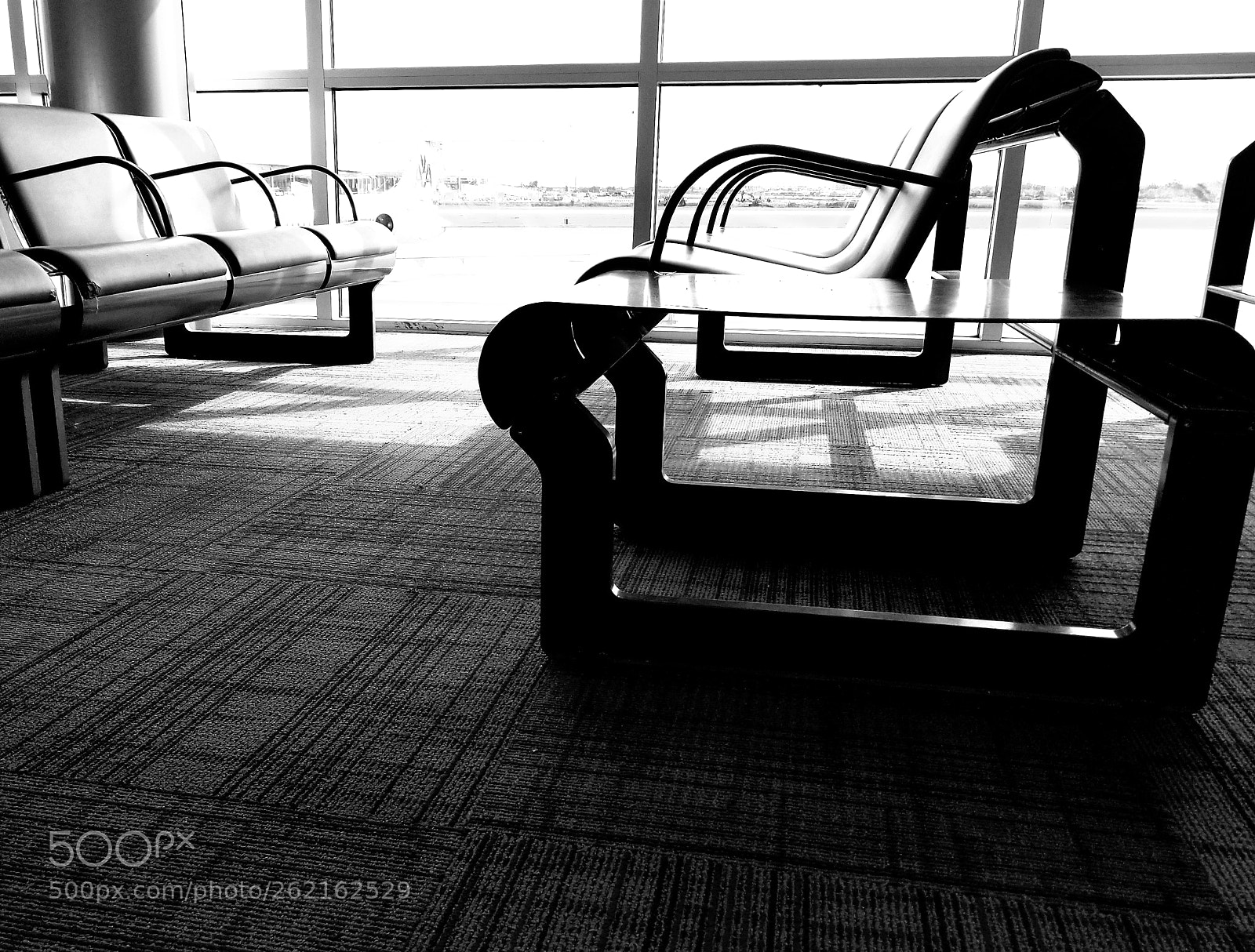 Samsung Galaxy S8 sample photo. Lonely seats photography