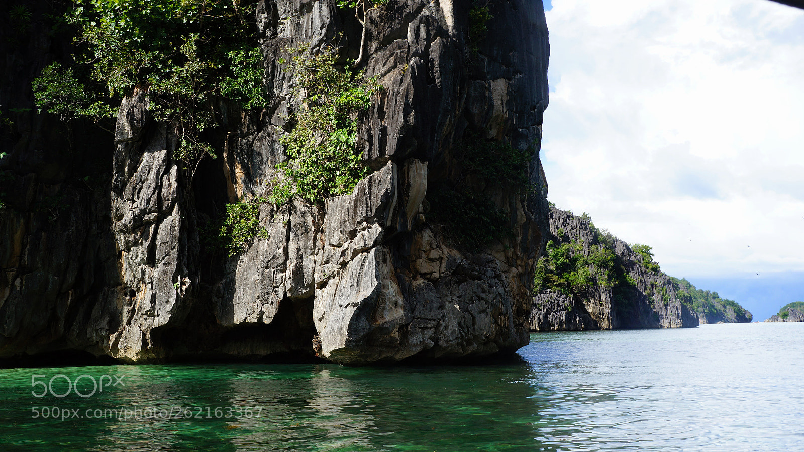 Sony Alpha NEX-5N sample photo. Caramoan cliff photography
