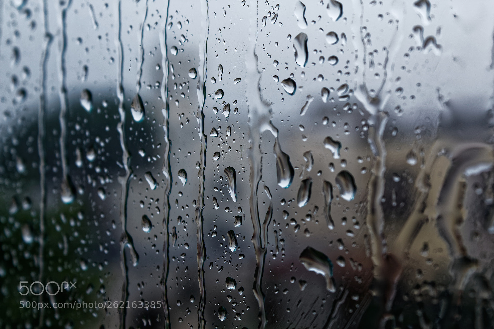 Canon EOS 1300D (EOS Rebel T6 / EOS Kiss X80) sample photo. Rain photography