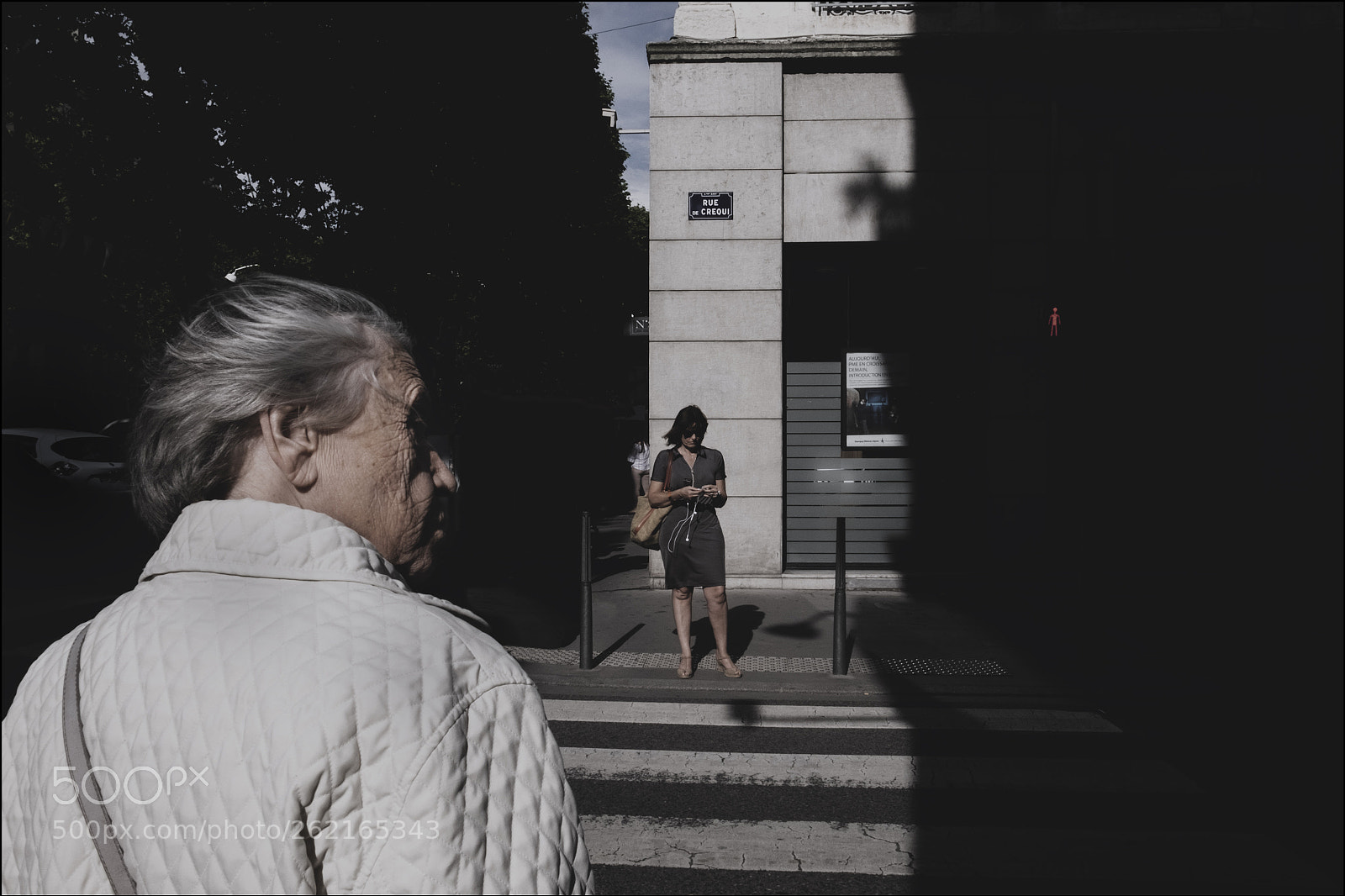 Fujifilm X-T1 sample photo. Long rue de crequi photography