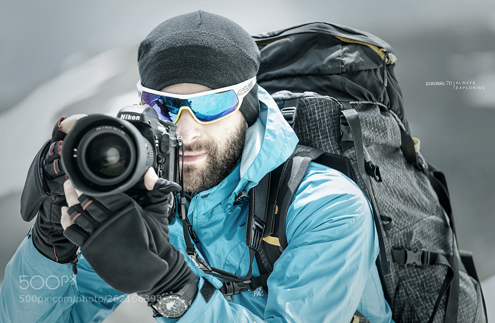Canon EOS 5D Mark IV sample photo. Jaime walfisch. snow leopard photography