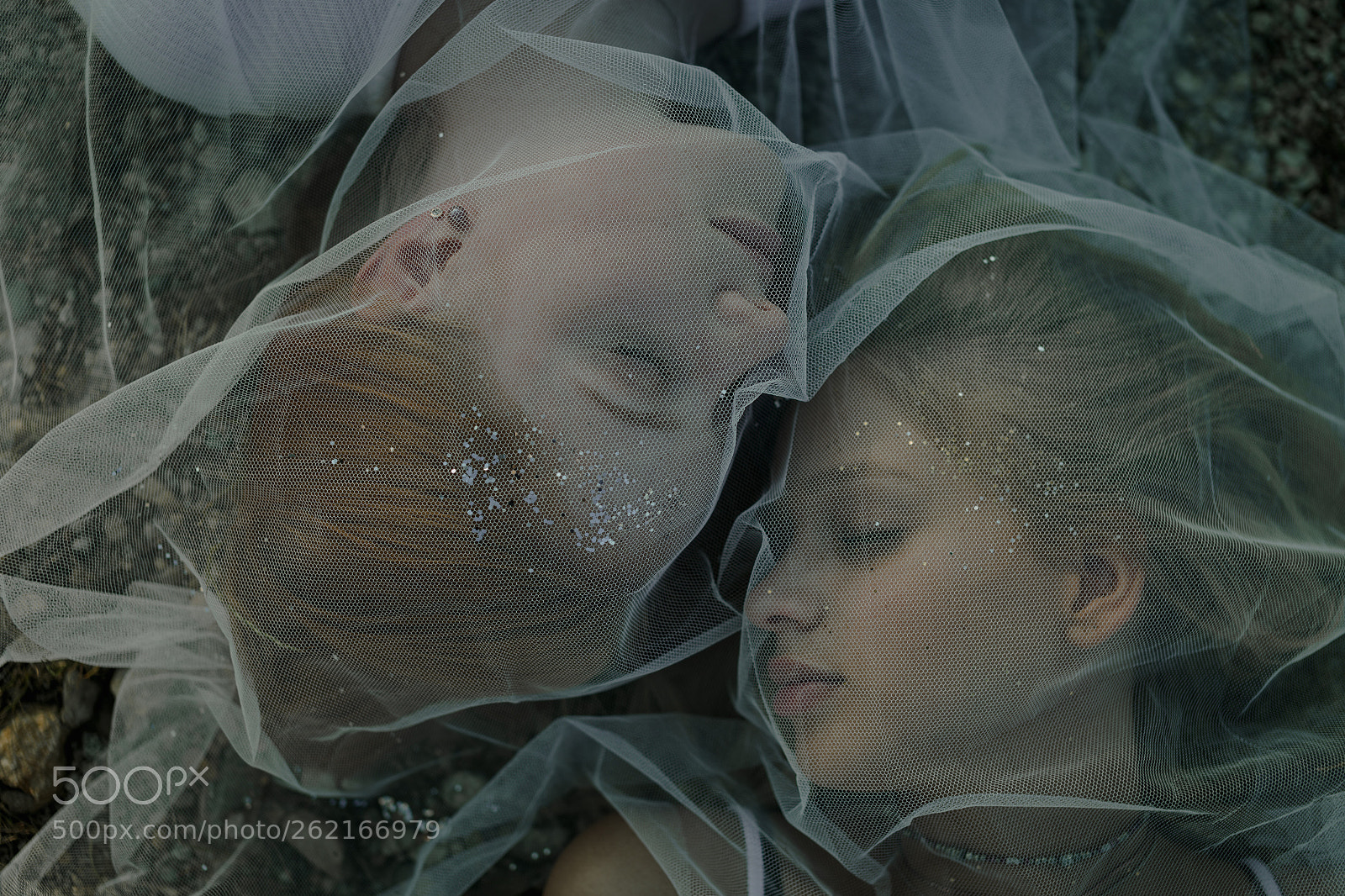 Canon EOS 6D sample photo. Glitter photography