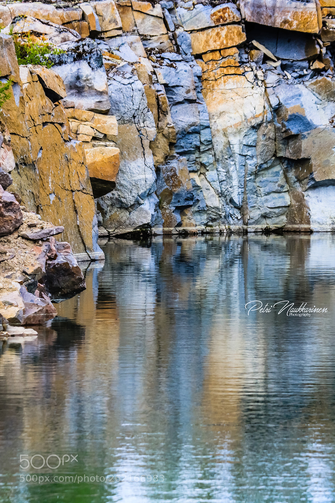 Canon EOS 7D Mark II sample photo. Reflection photography