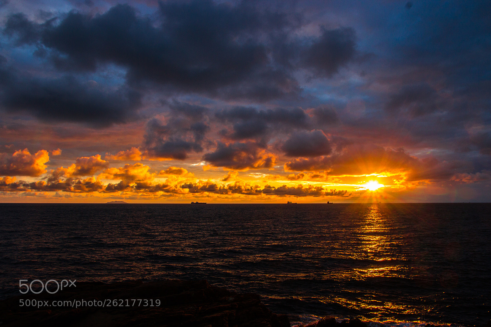 Canon EOS 600D (Rebel EOS T3i / EOS Kiss X5) sample photo. Calafuria sunset photography