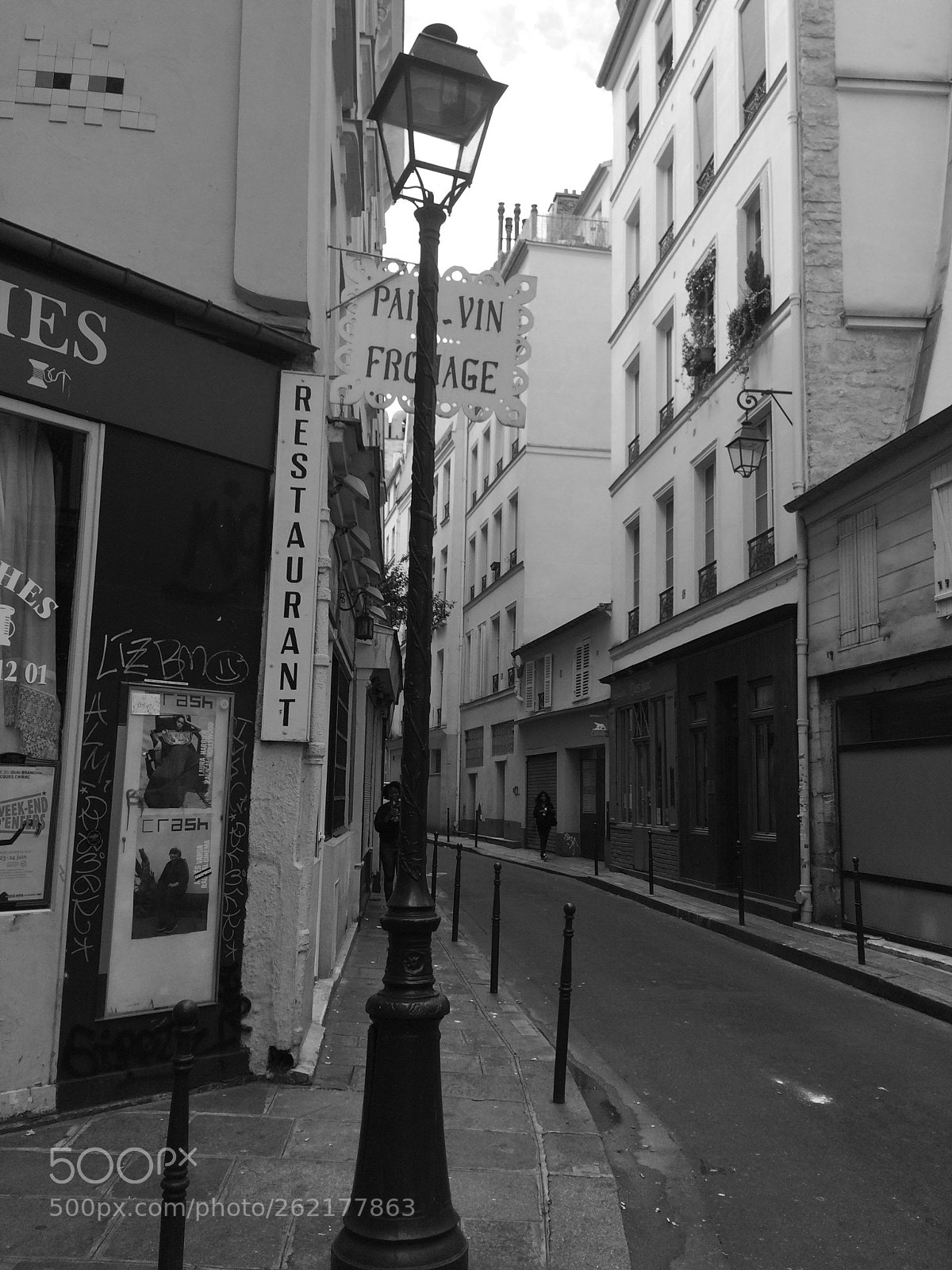 Apple iPhone 5s sample photo. Paris photography