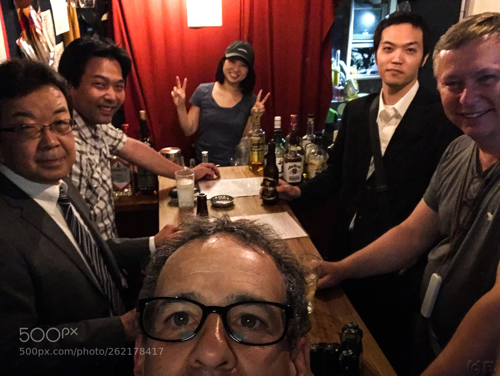 Apple iPhone 7 sample photo. Japanese micro-bar photography