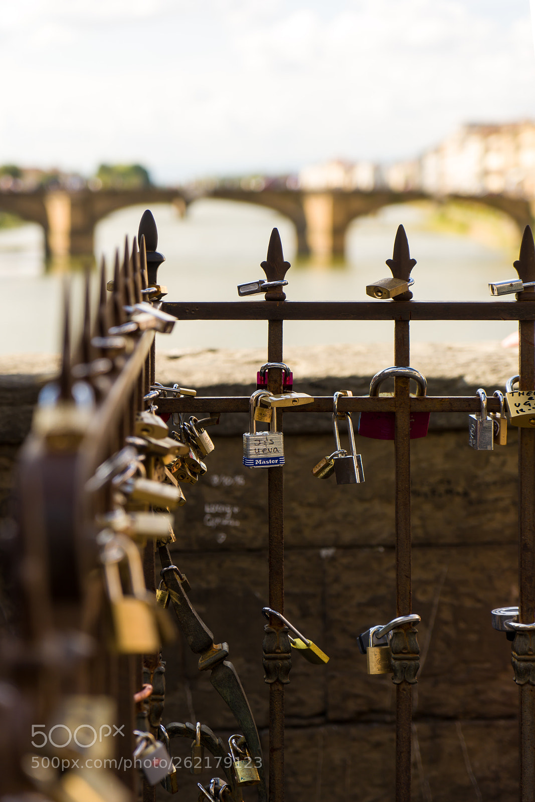 Sony a7 II sample photo. Padlocks photography