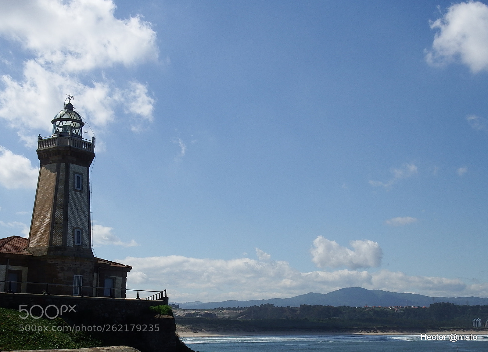 Fujifilm FinePix S1 sample photo. Lighthouse photography