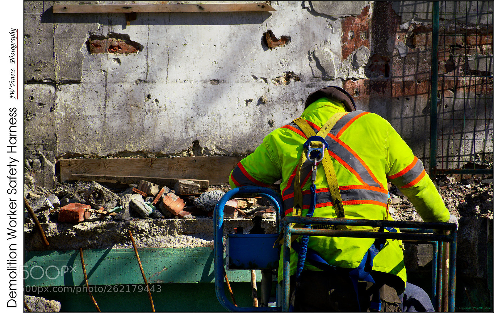 Nikon D7100 sample photo. Demolition worker safety harness photography