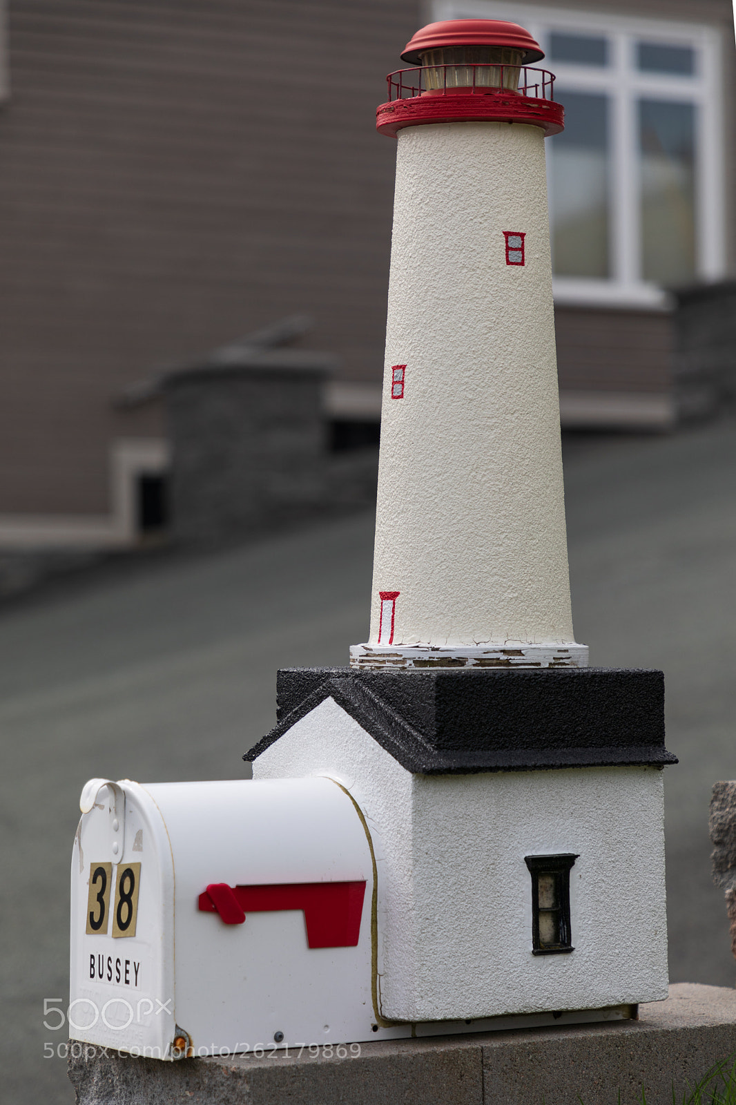 Canon EOS 5D Mark IV sample photo. Enlightened mailbox photography