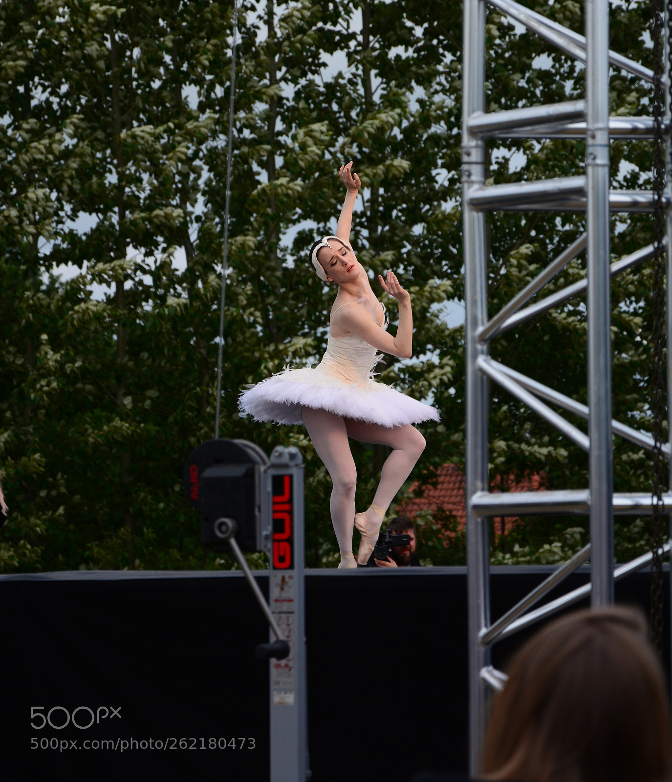 Nikon D7100 sample photo. Framed ballerina photography