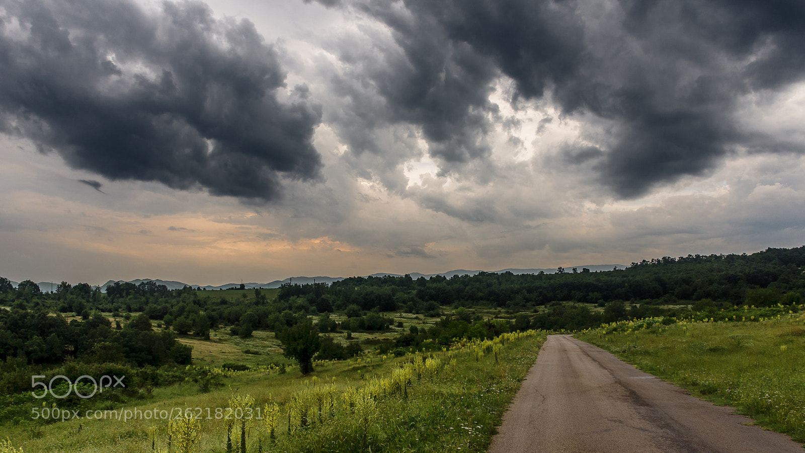 Nikon D7200 sample photo. Clouds near varbovchets photography