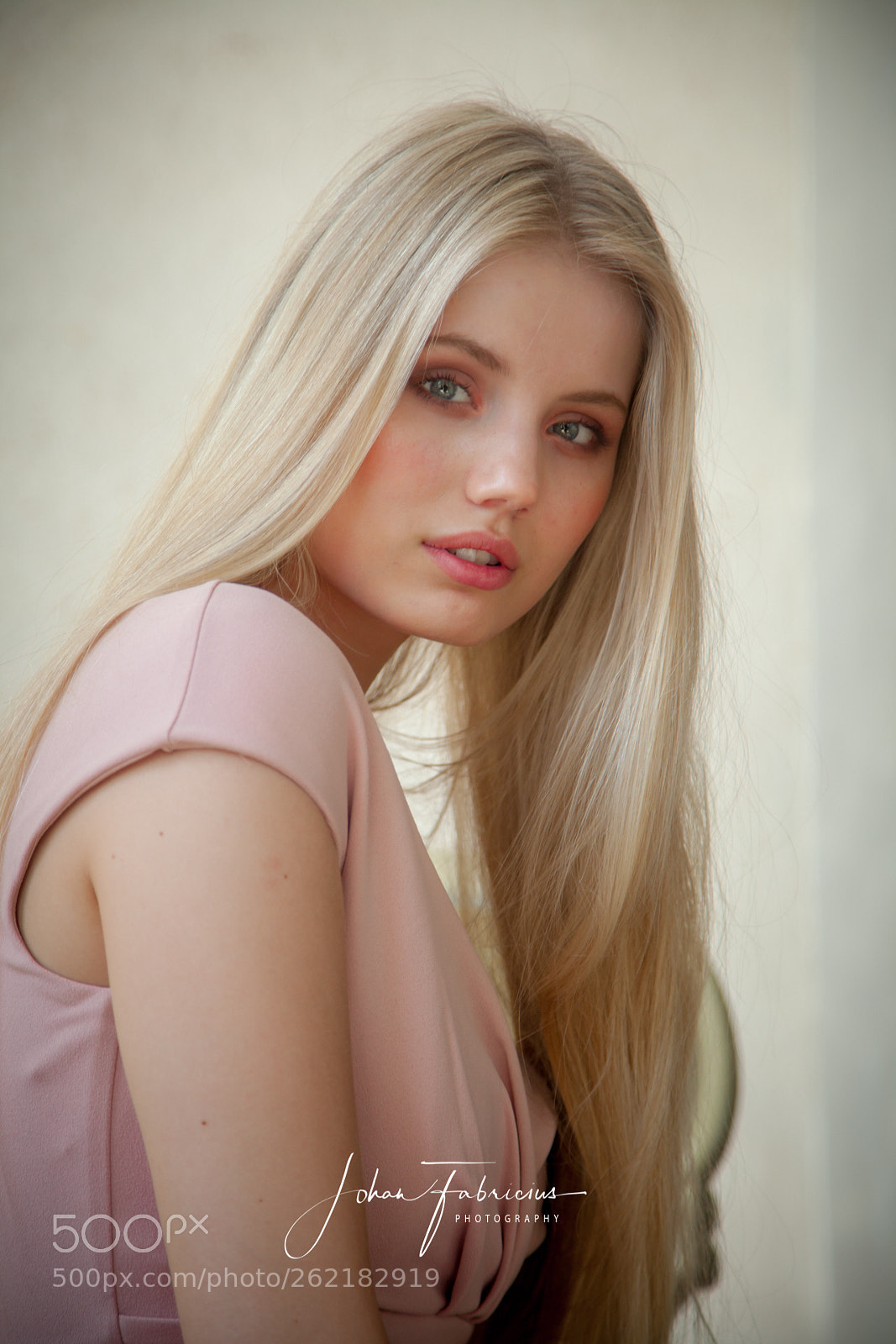 Canon EOS 5D Mark II sample photo. Minea photography