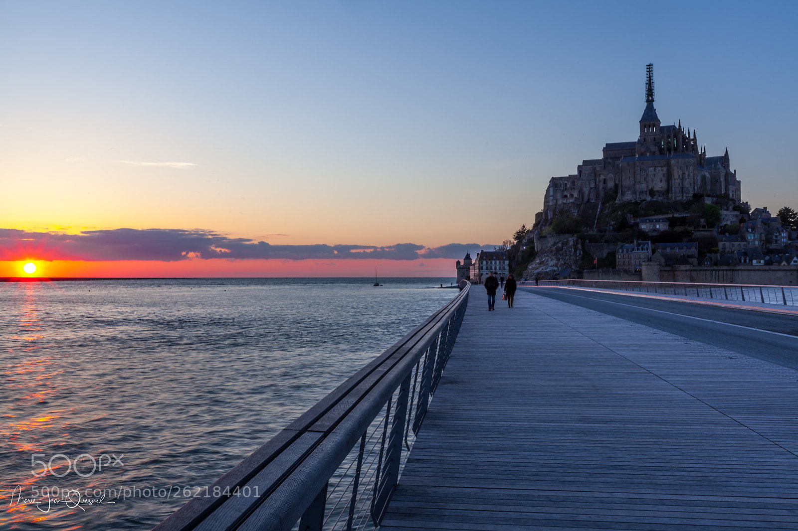 Canon EOS 5D Mark II sample photo. Le mont sans saint photography