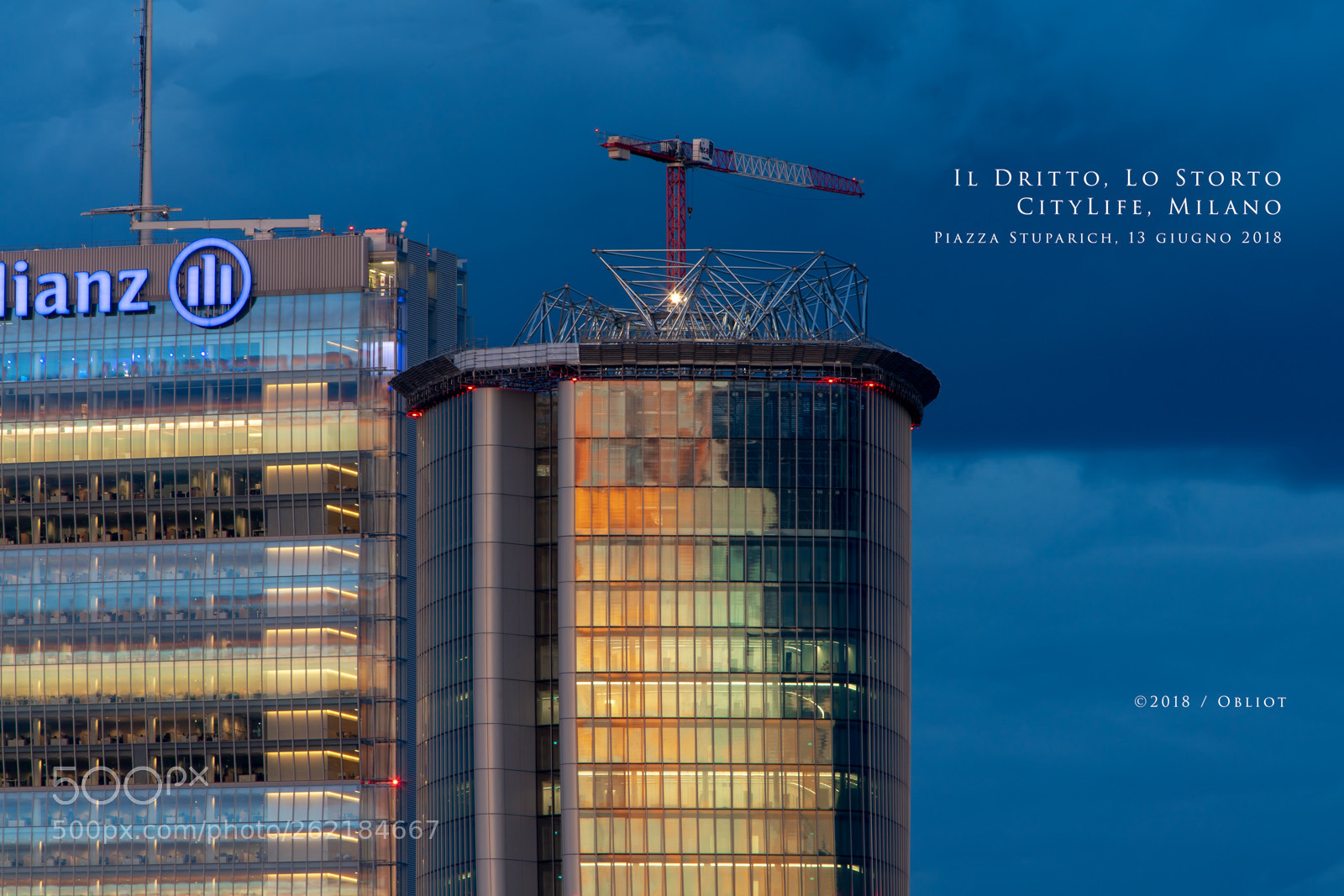 Sony a7R III sample photo. Il dritto, lo storto photography