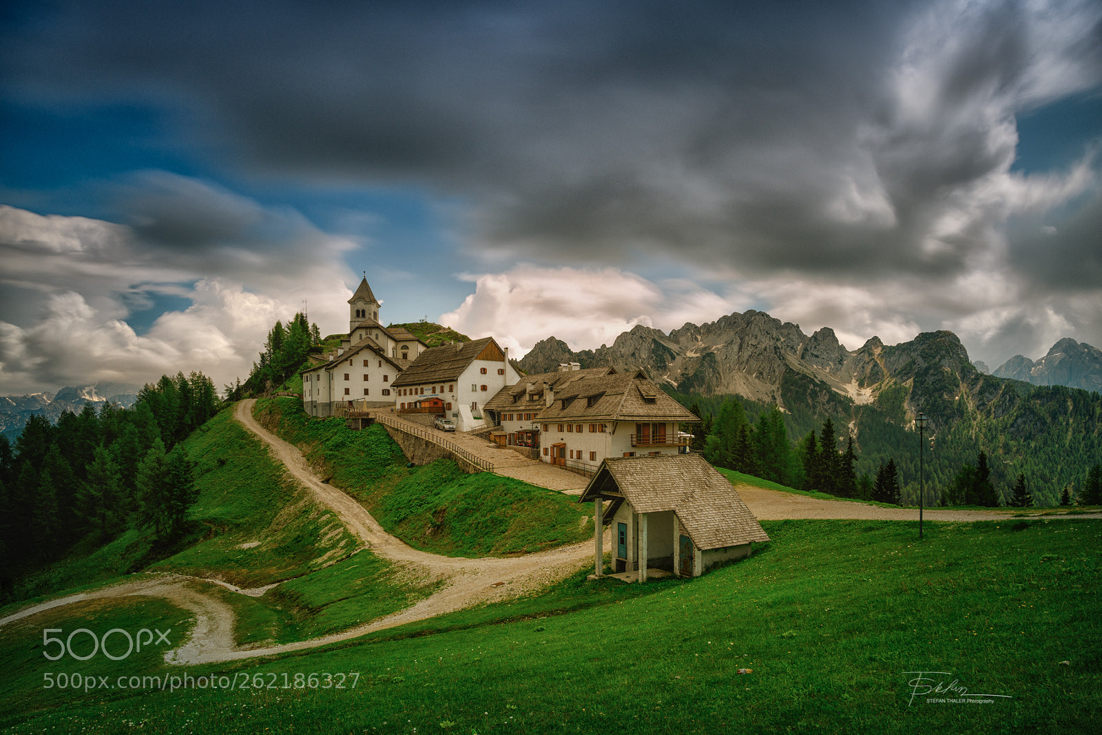 Nikon D850 sample photo. Monte lussari photography