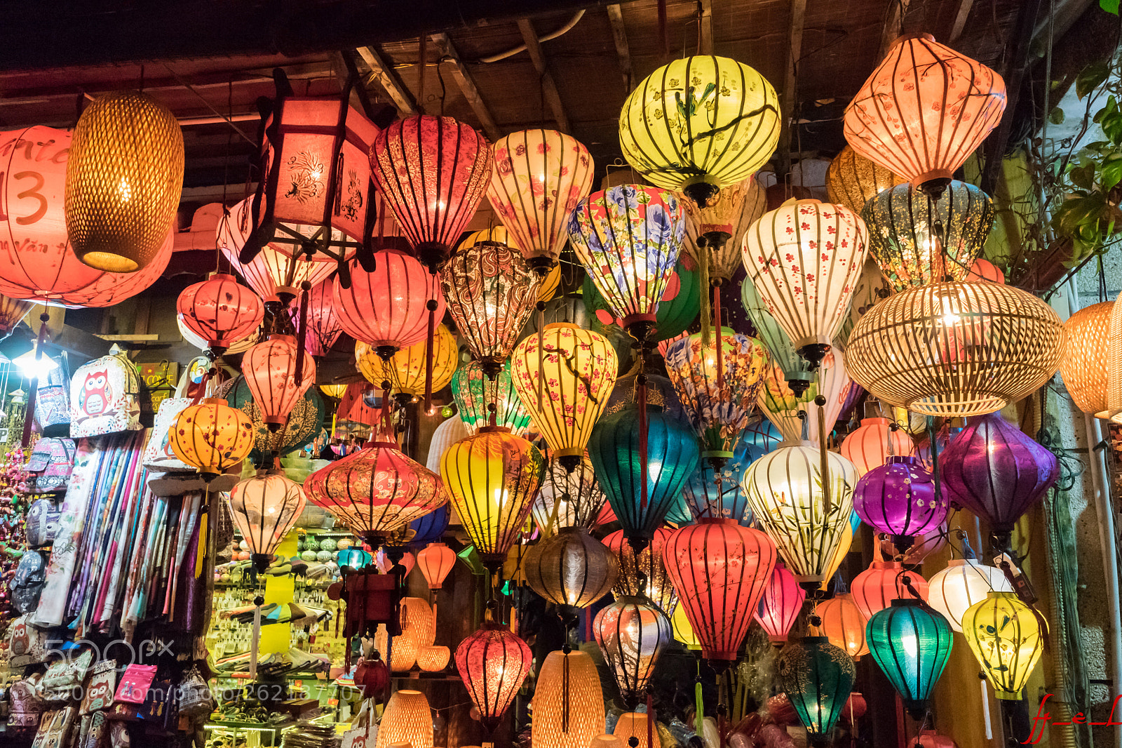 Sony a7 sample photo. Hoi an by night photography