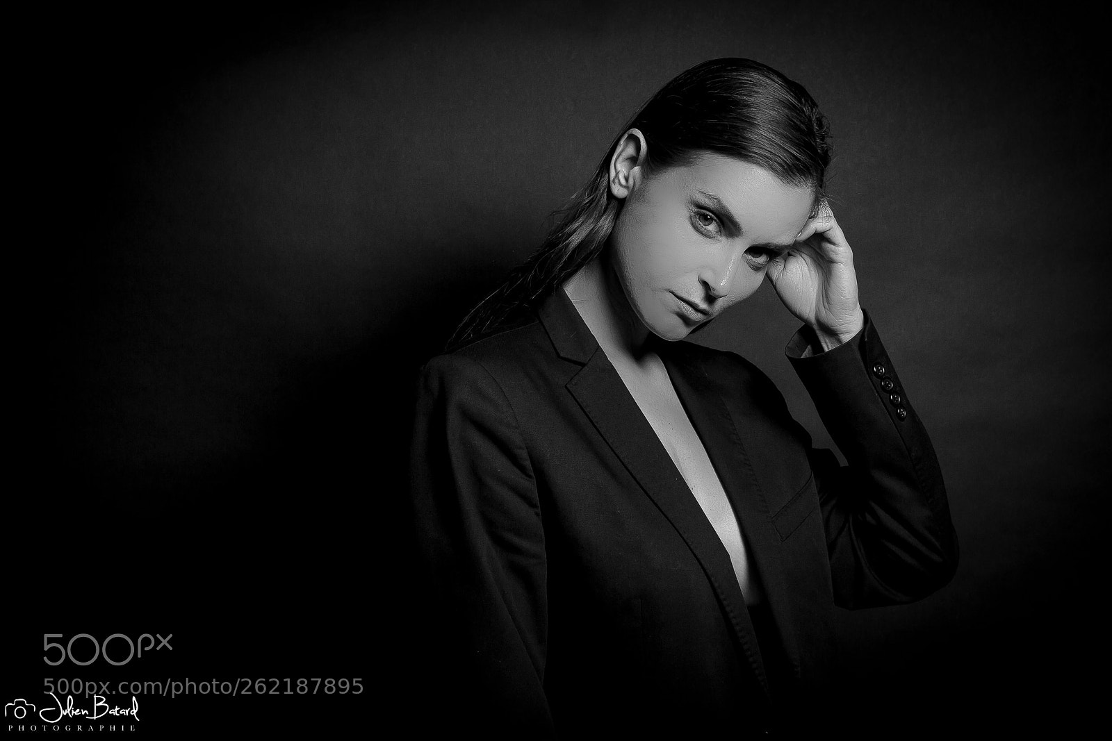 Canon EOS 6D sample photo. Blackened photography