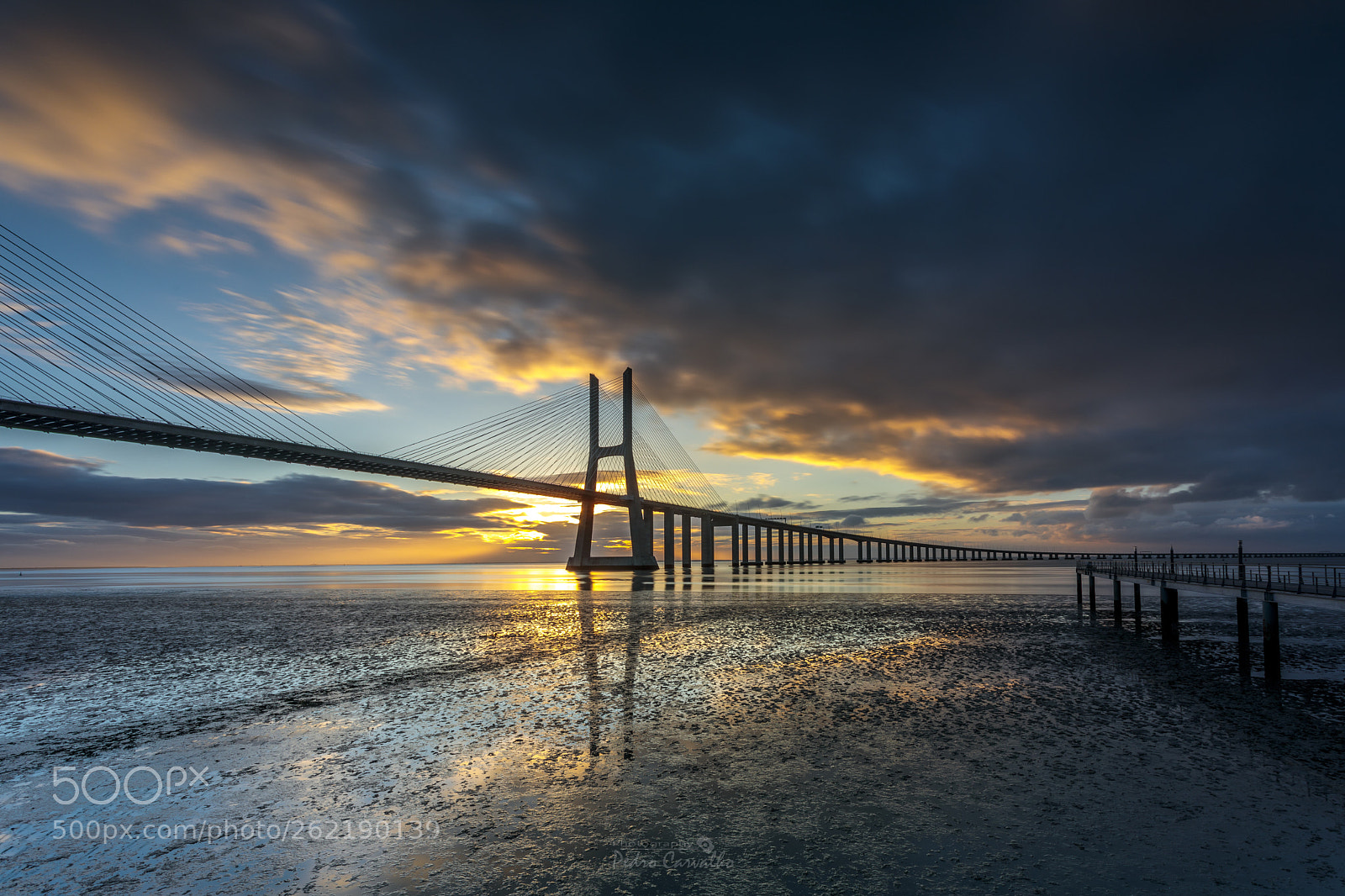Canon EOS 5D Mark IV sample photo. Sun rise in vg photography