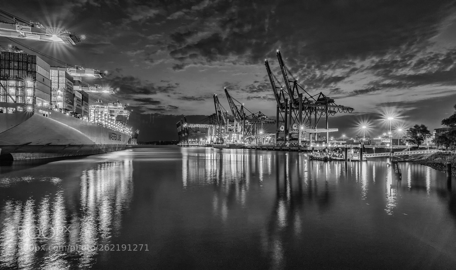 Canon EOS 80D sample photo. Harbour #9 photography